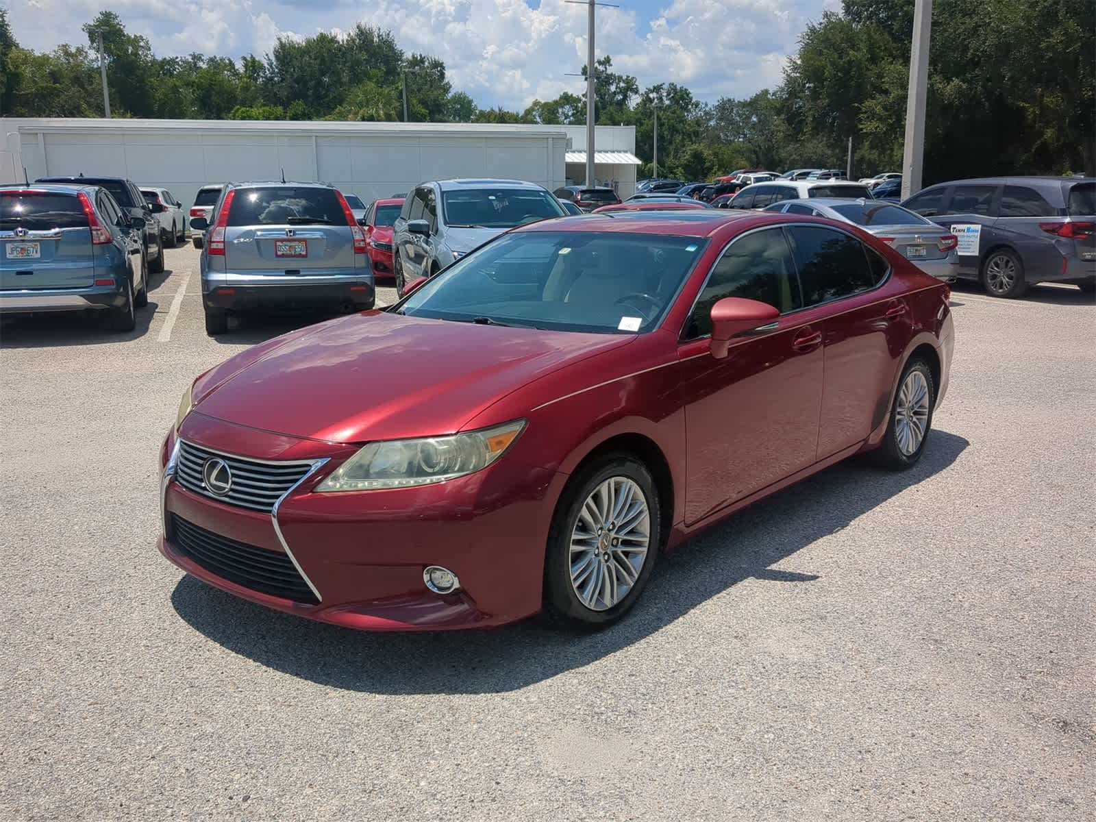 Thumbnail: 2015 Lexus ES - 2