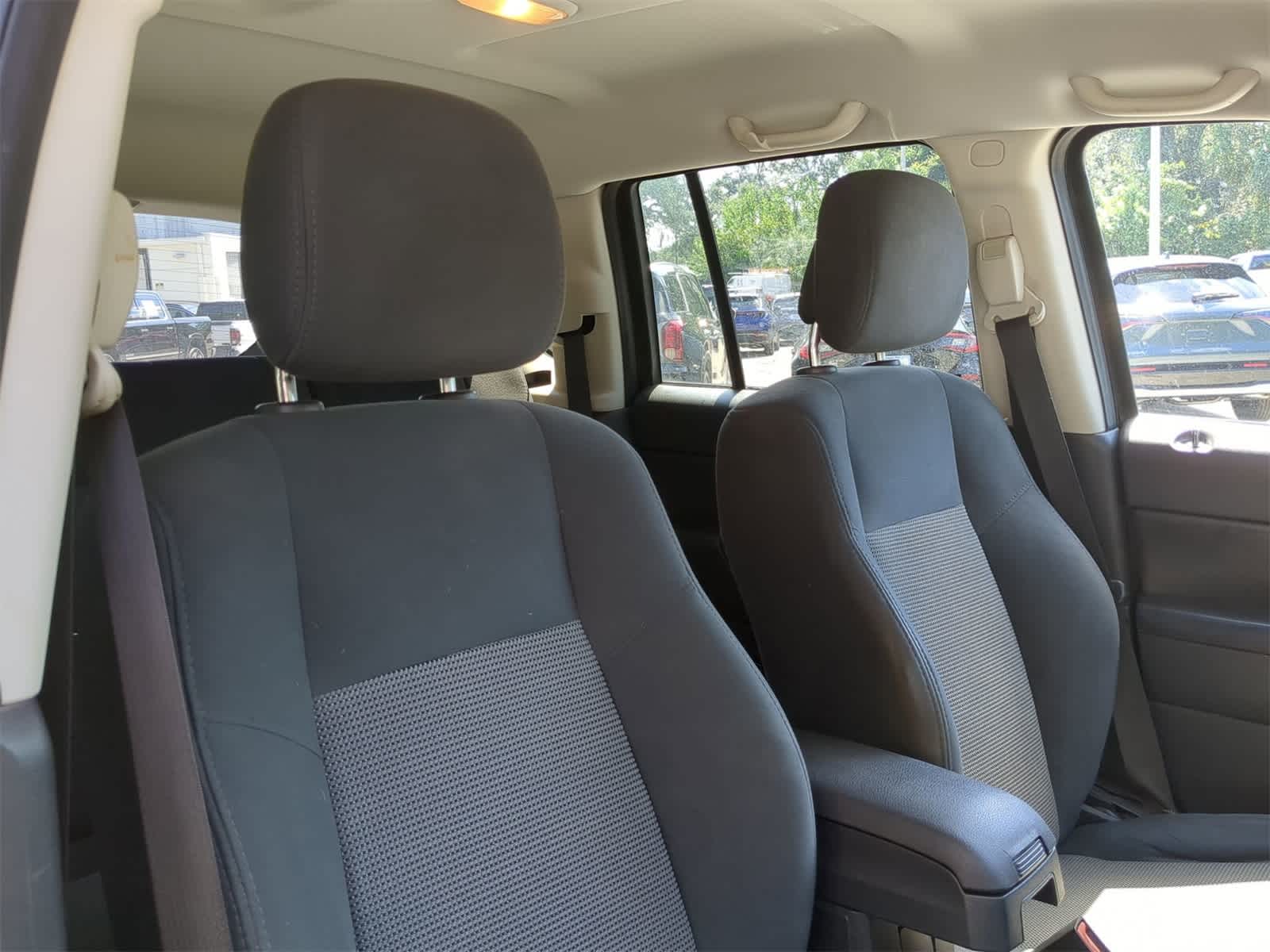 Thumbnail: 2011 Jeep Compass - 7