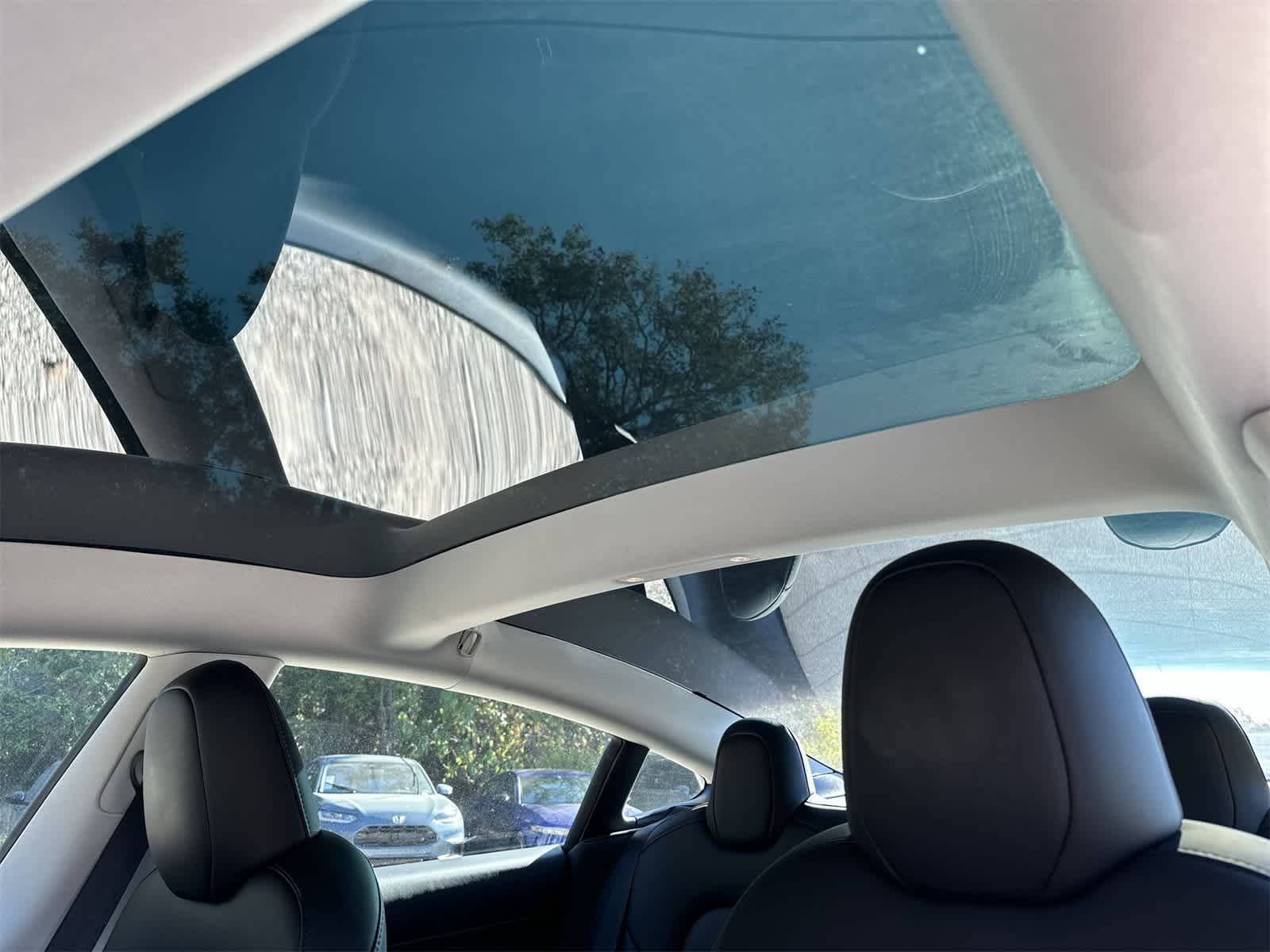 Thumbnail: 2023 Tesla Model 3 - 21