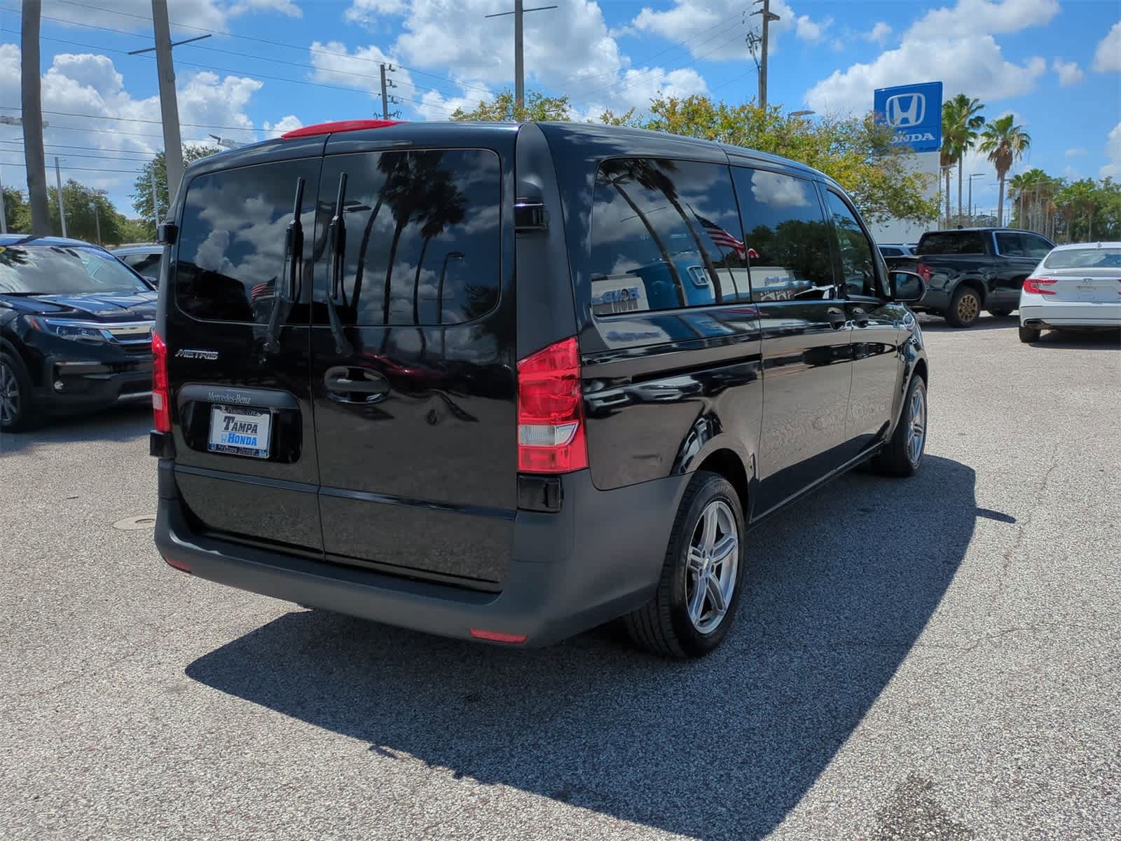 Thumbnail: 2019 Mercedes-Benz Metris - 6