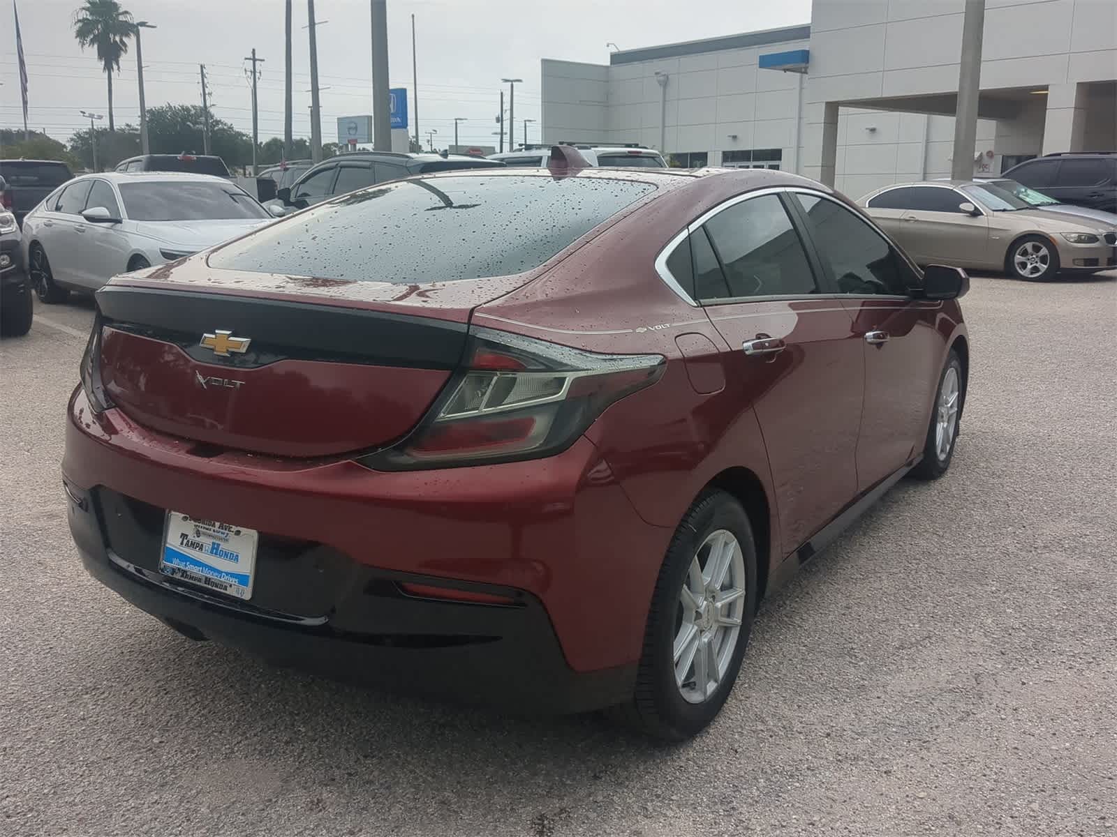Thumbnail: 2017 Chevrolet Volt - 6