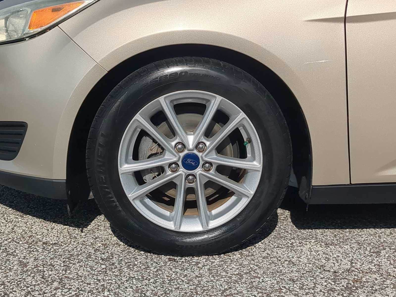 Thumbnail: 2017 Ford Focus - 11