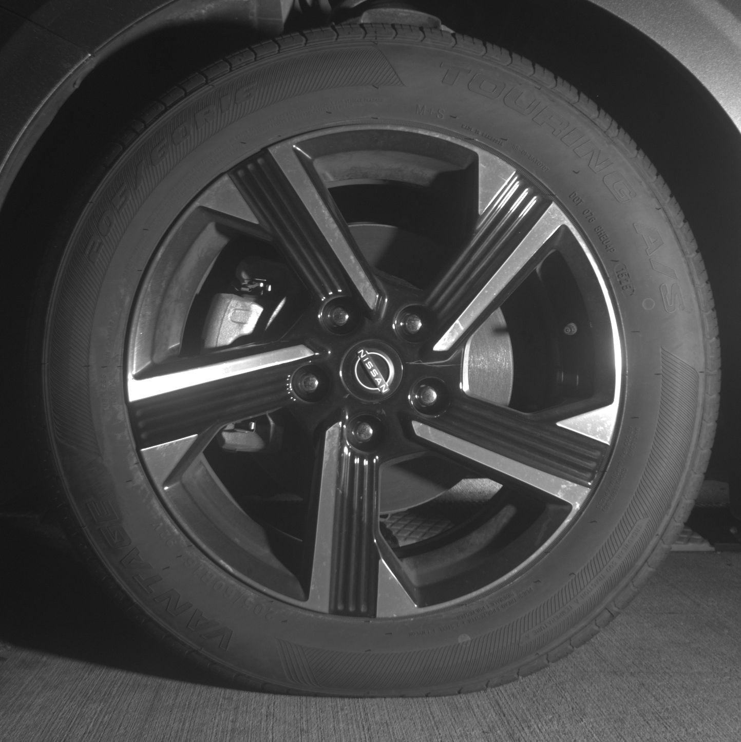 Thumbnail: 2025 Nissan Sentra - 9