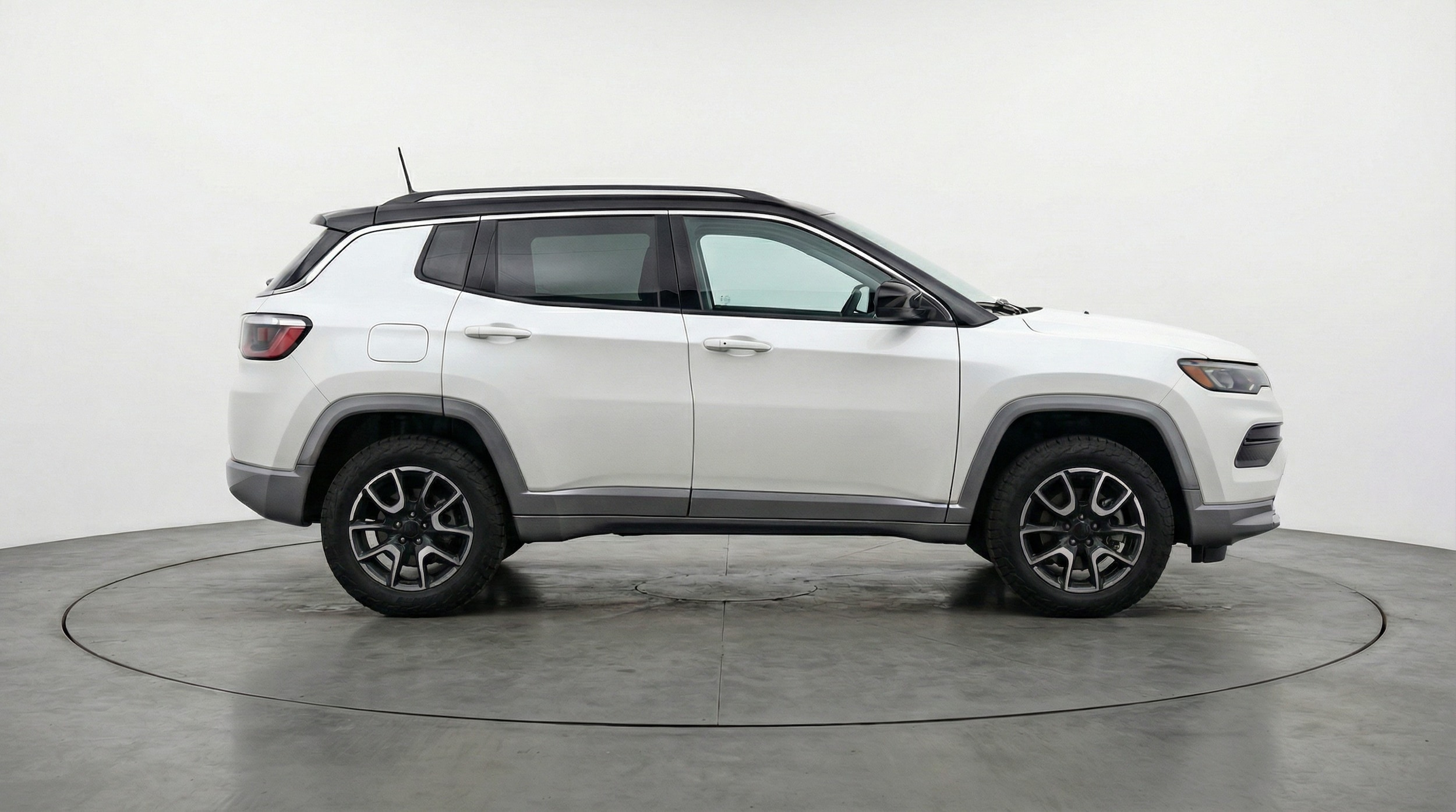 Thumbnail: 2025 Jeep Compass - 8