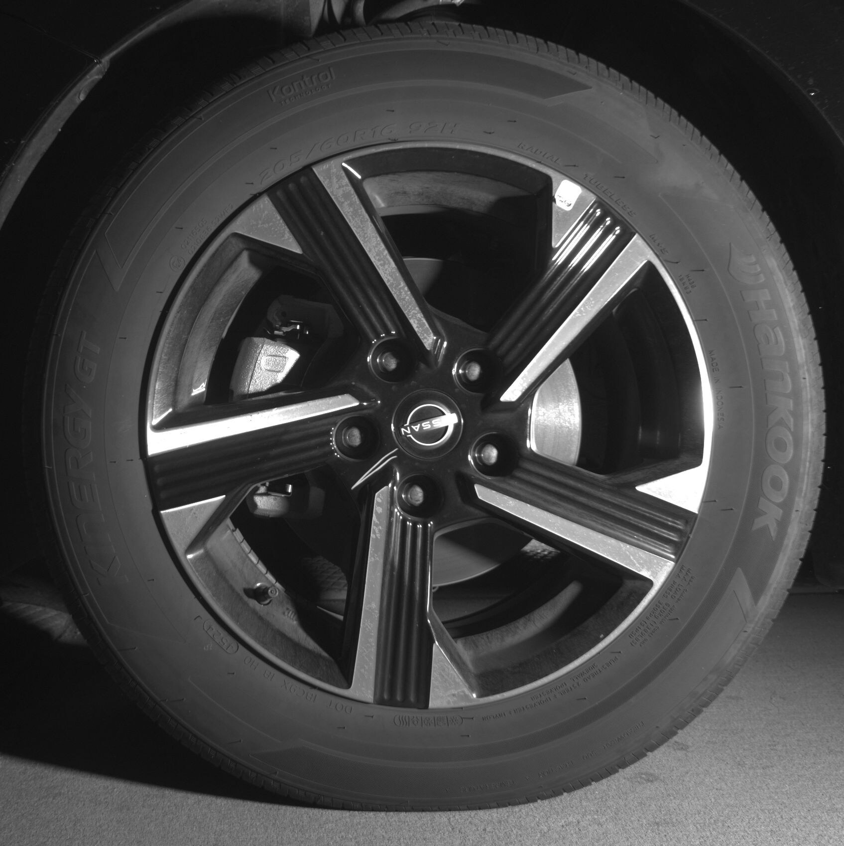 Thumbnail: 2025 Nissan Sentra - 9