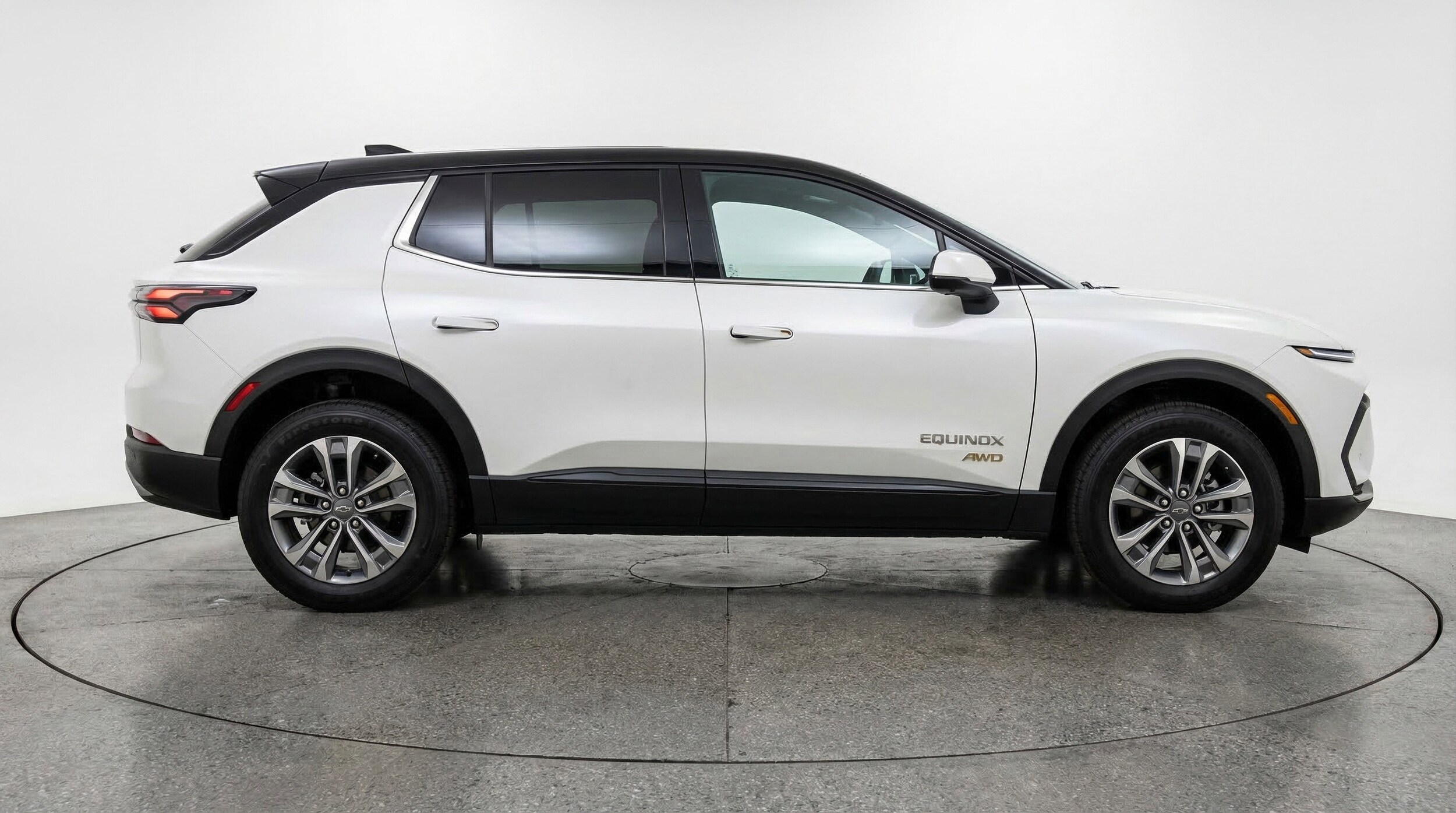 Thumbnail: 2025 Chevrolet Equinox - 11