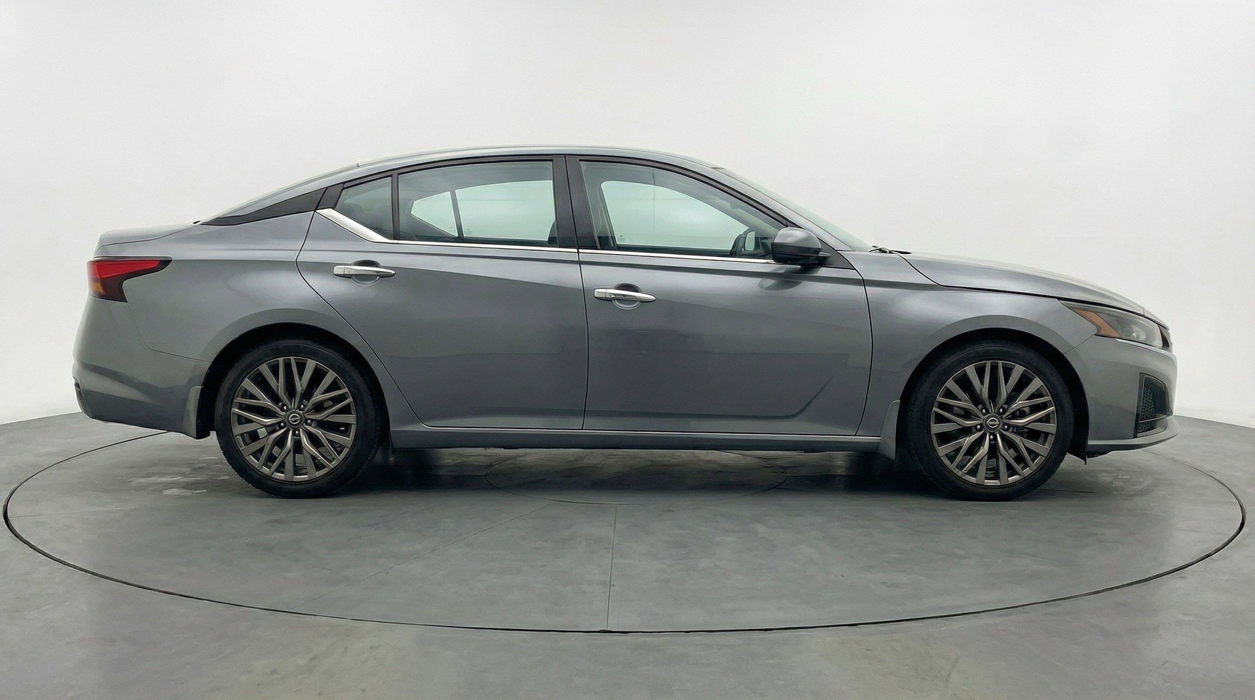 Thumbnail: 2025 Nissan Altima - 11