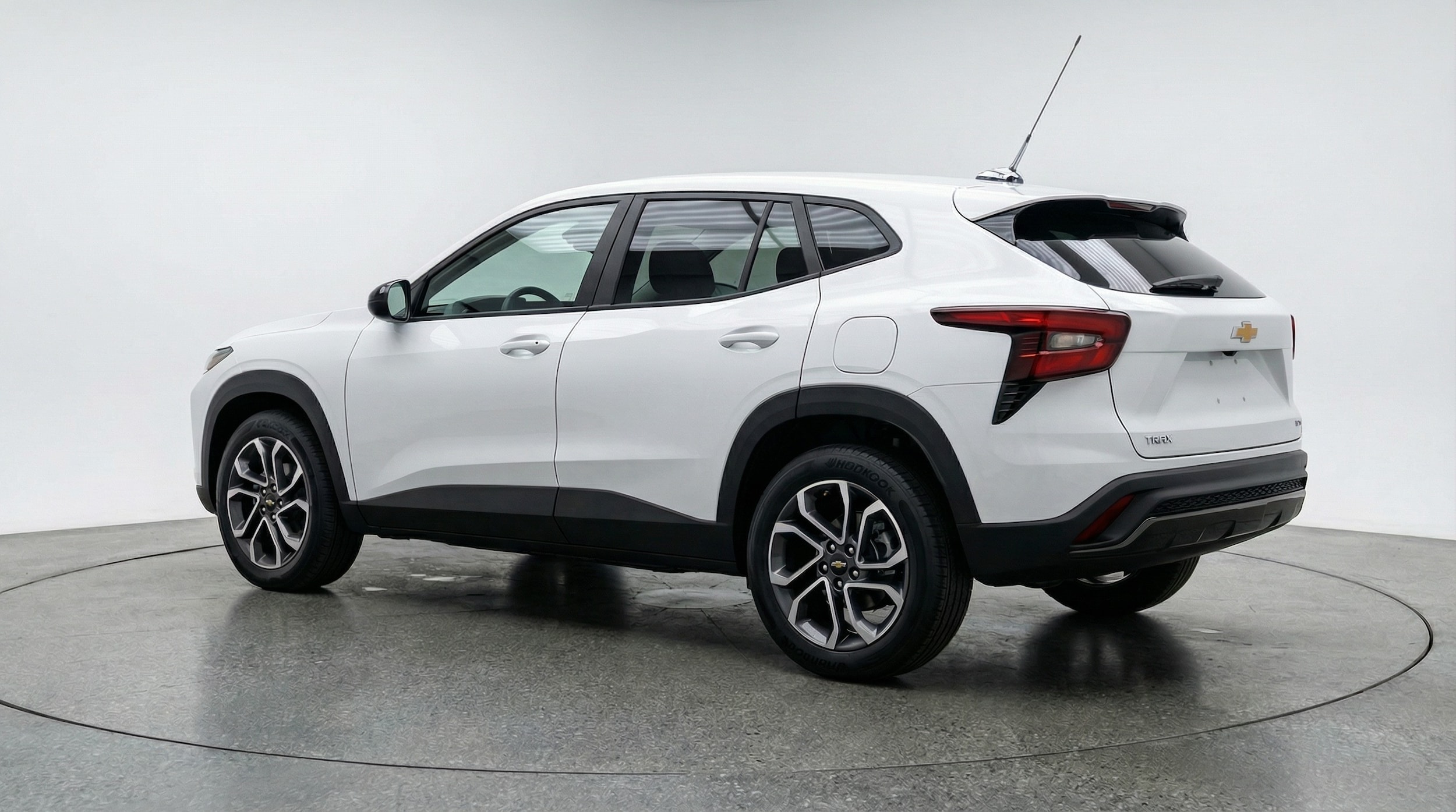 Thumbnail: 2025 Chevrolet Trax - 5