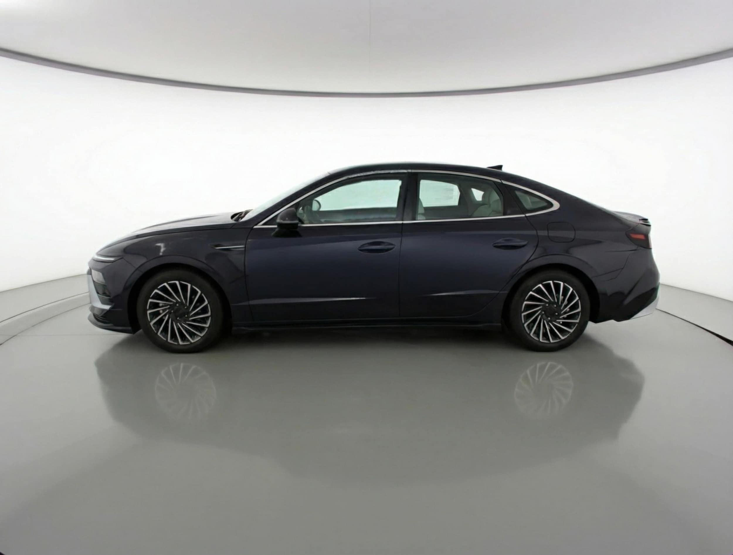 Thumbnail: 2025 Hyundai Sonata - 4