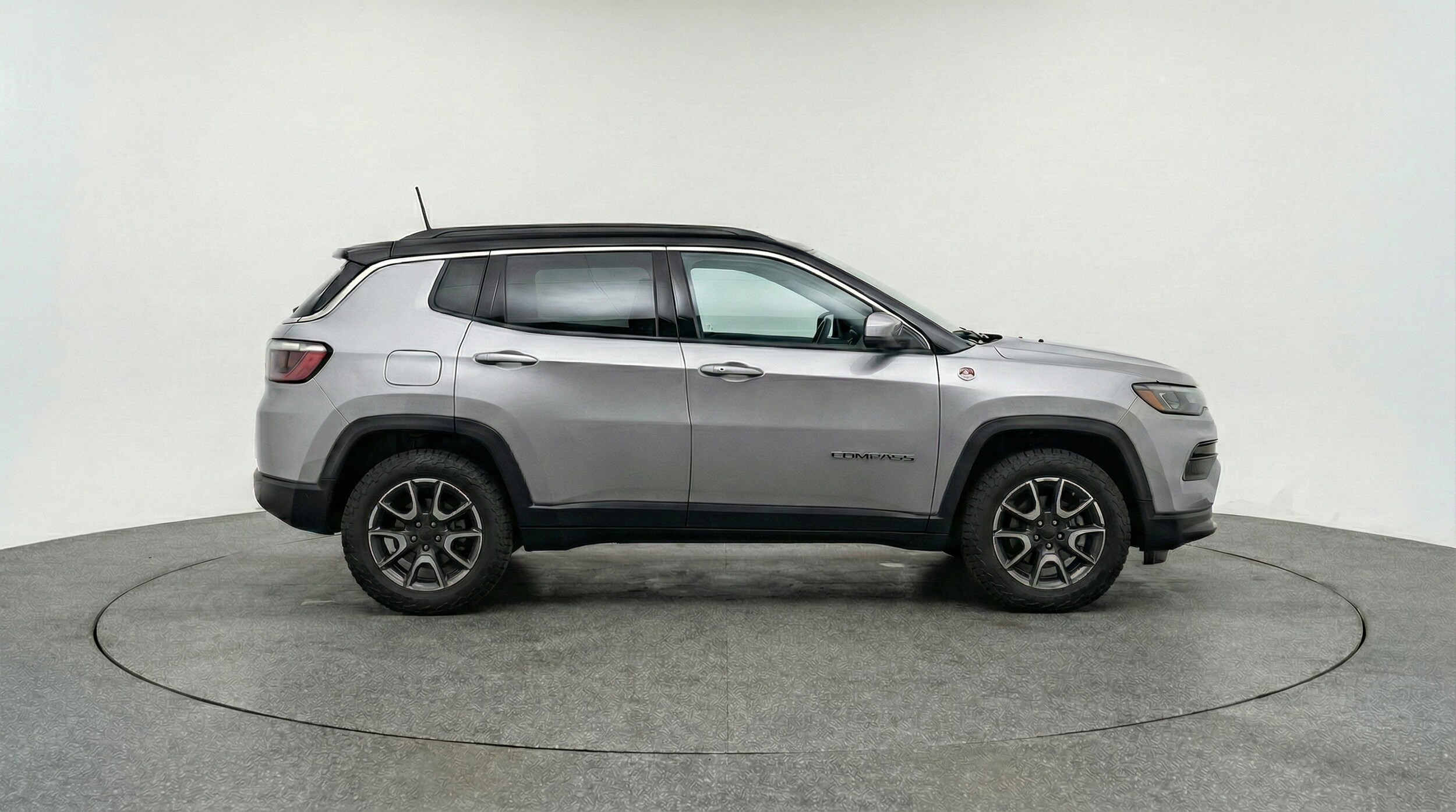 Thumbnail: 2025 Jeep Compass - 8