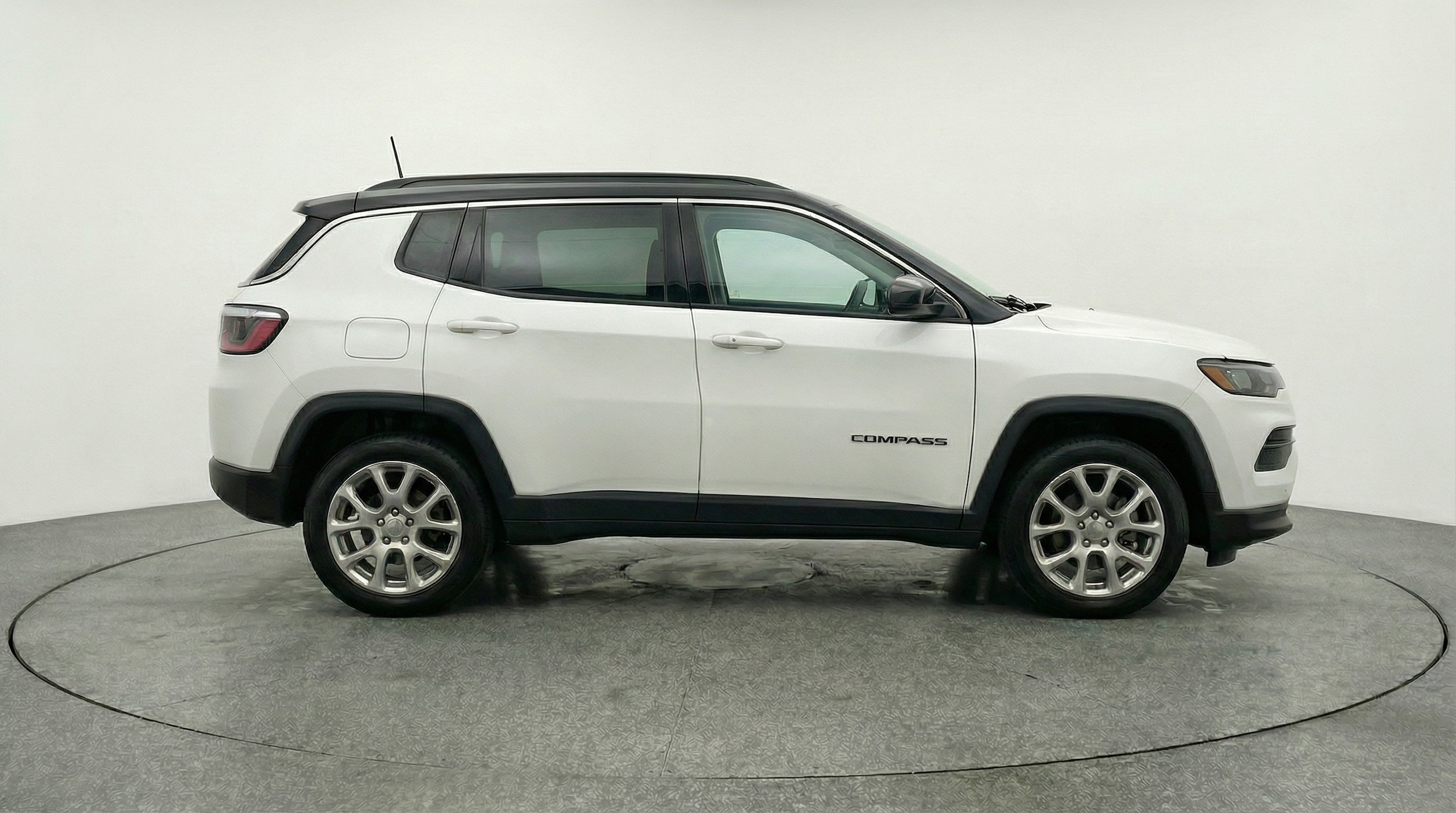 Thumbnail: 2025 Jeep Compass - 8