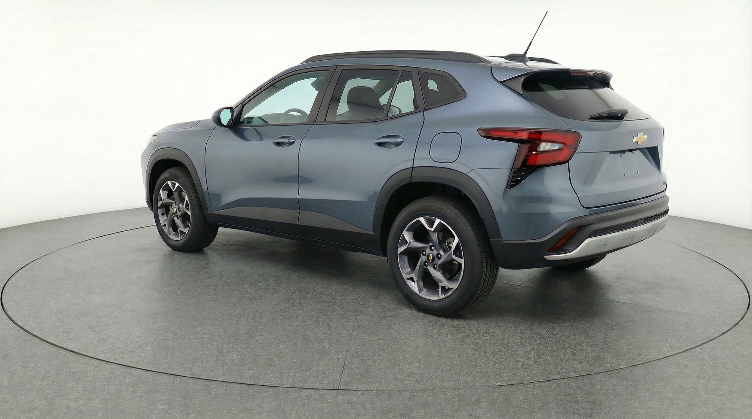 Thumbnail: 2025 Chevrolet Trax - 6