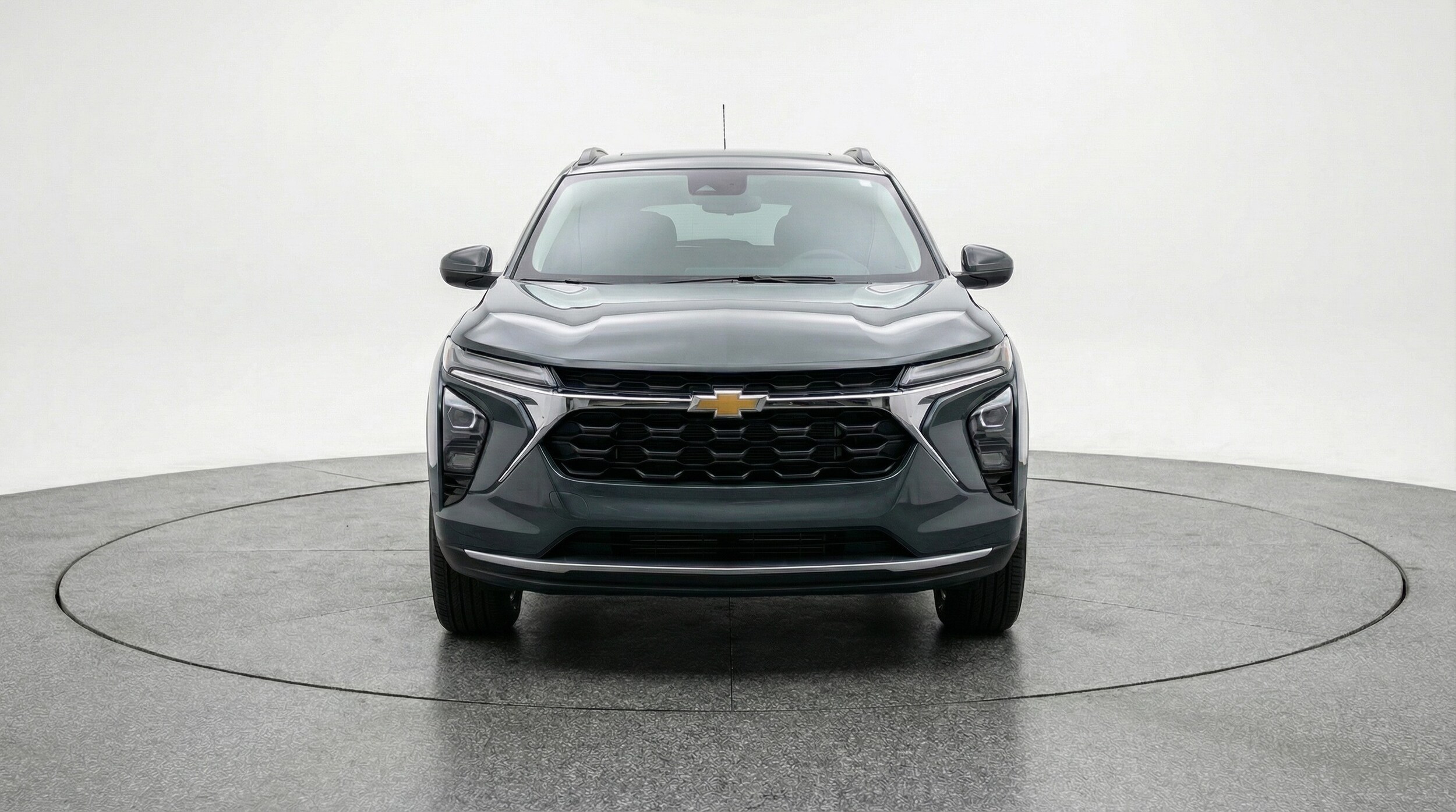 Thumbnail: 2025 Chevrolet Trax - 2