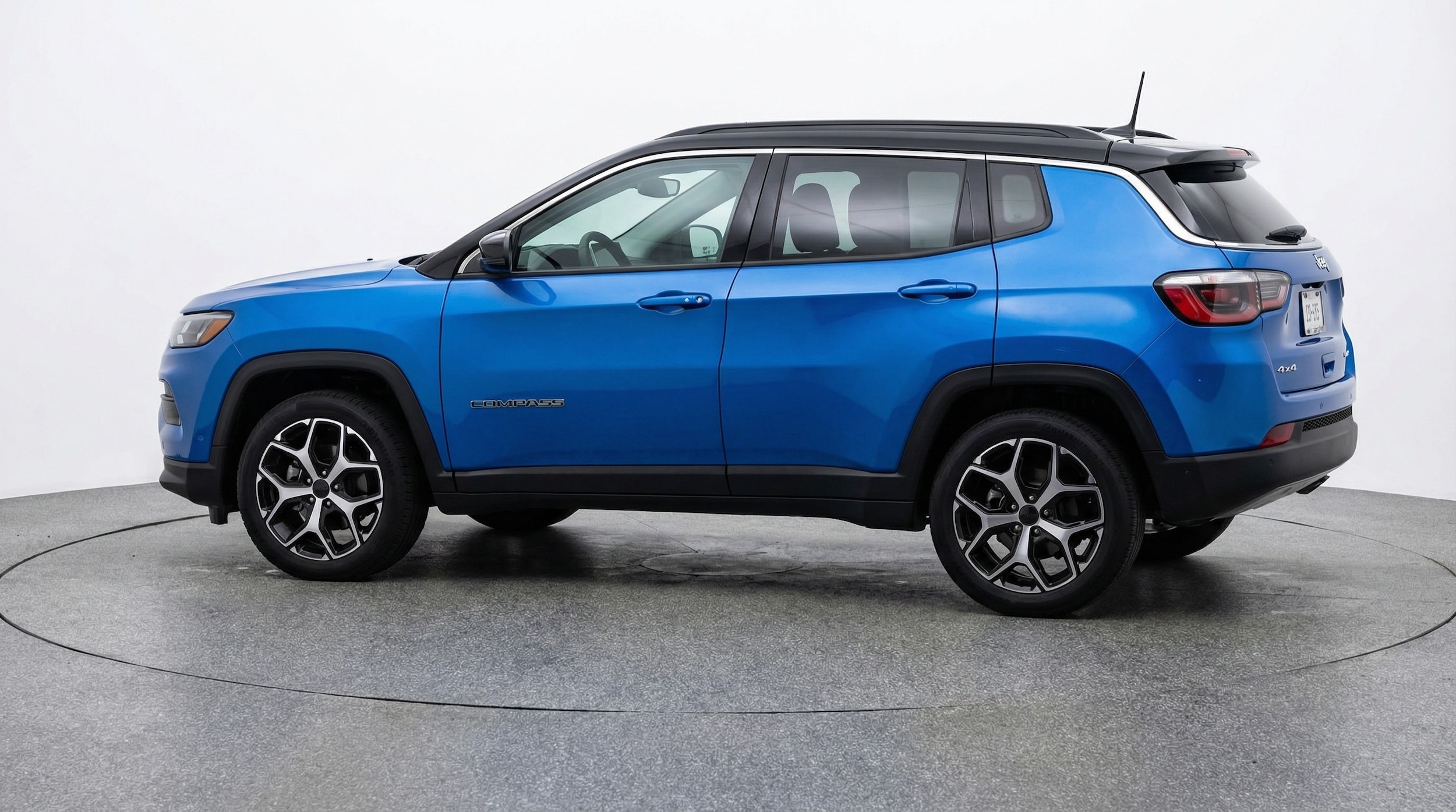 Thumbnail: 2025 Jeep Compass - 4