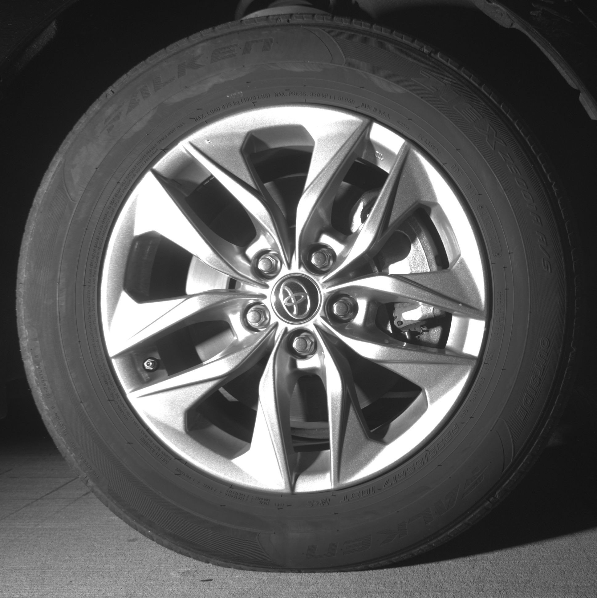 Thumbnail: 2024 Toyota Sienna - 13