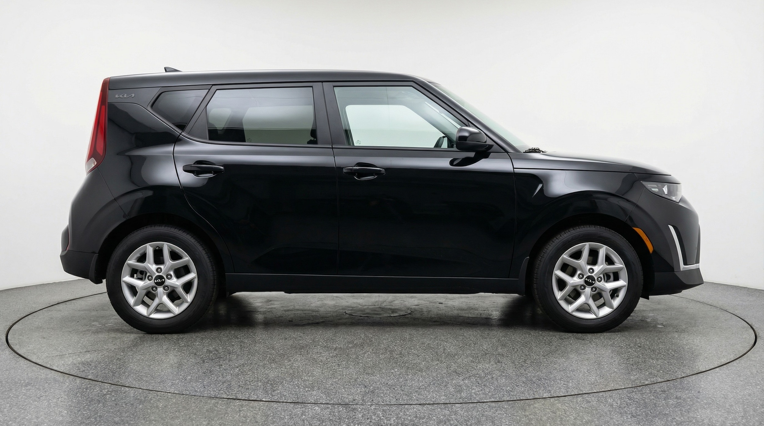 Thumbnail: 2025 Kia Soul - 8