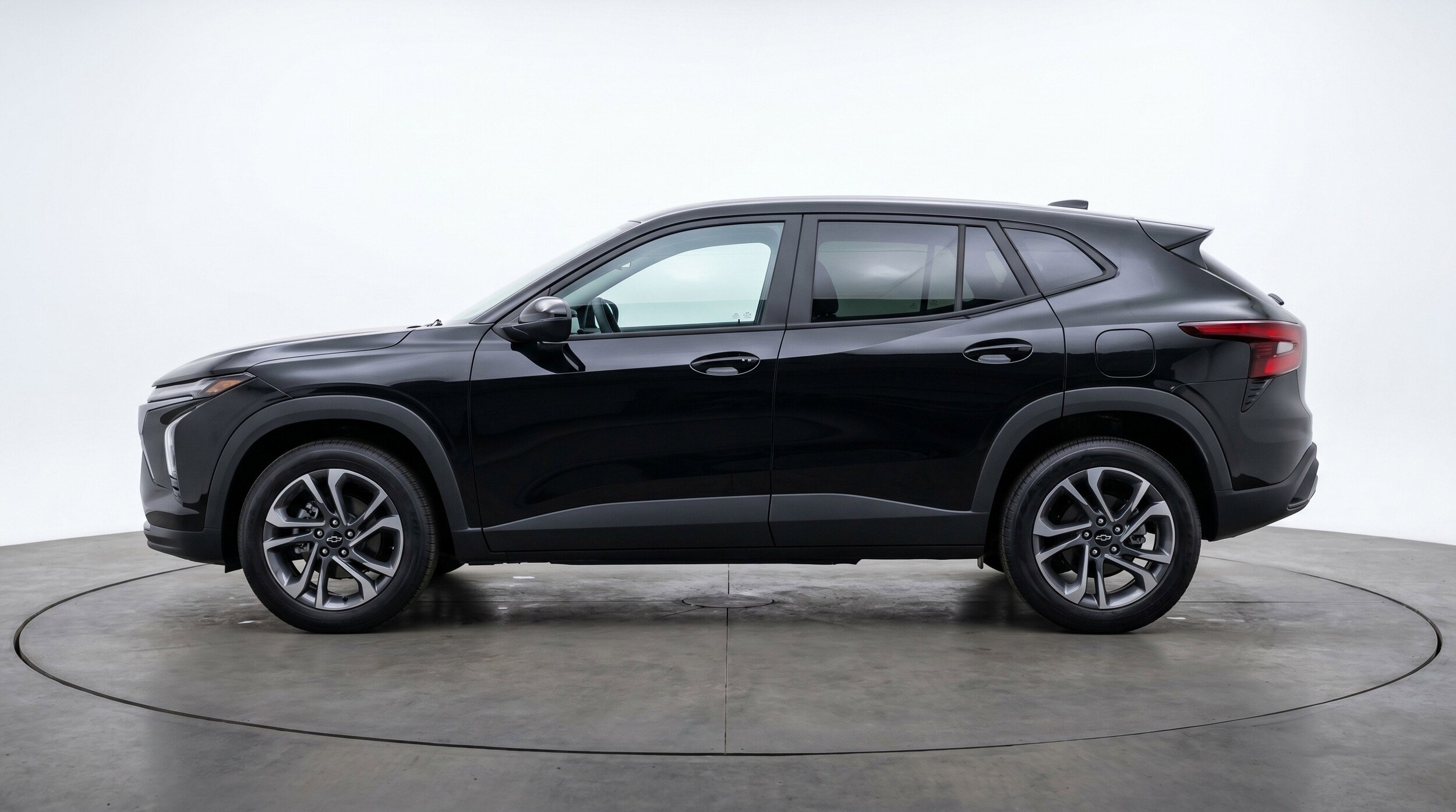 Thumbnail: 2025 Chevrolet Trax - 5
