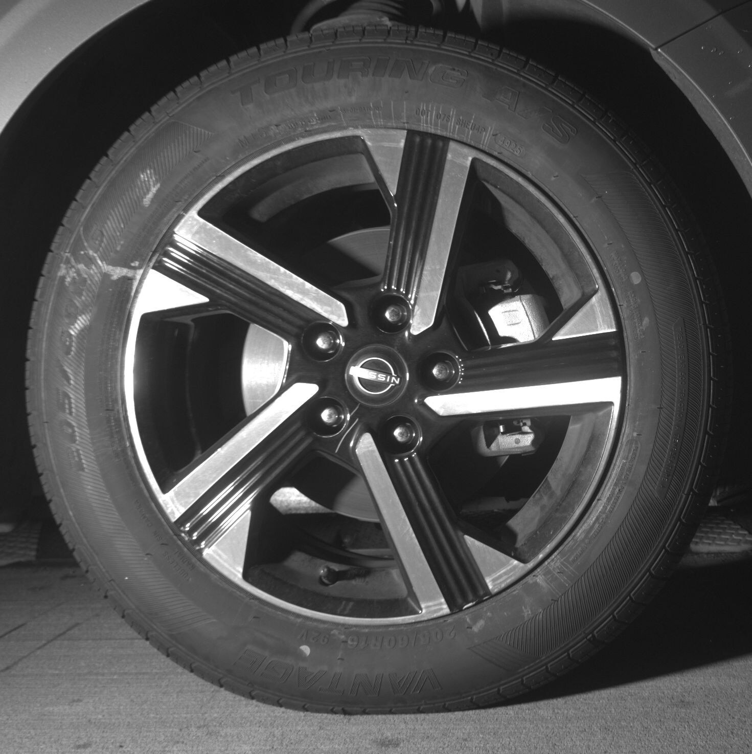 Thumbnail: 2025 Nissan Sentra - 10