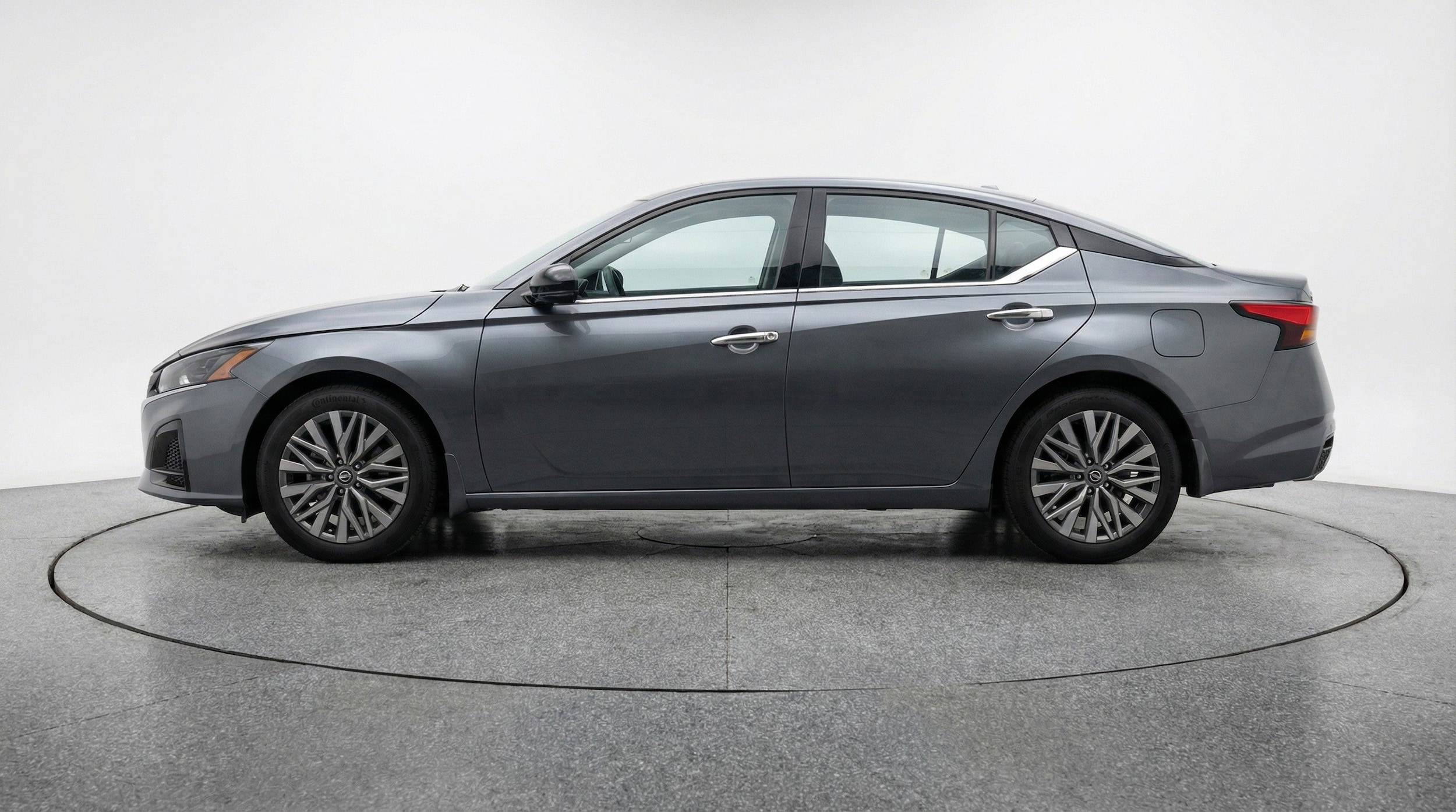 Thumbnail: 2025 Nissan Altima - 5