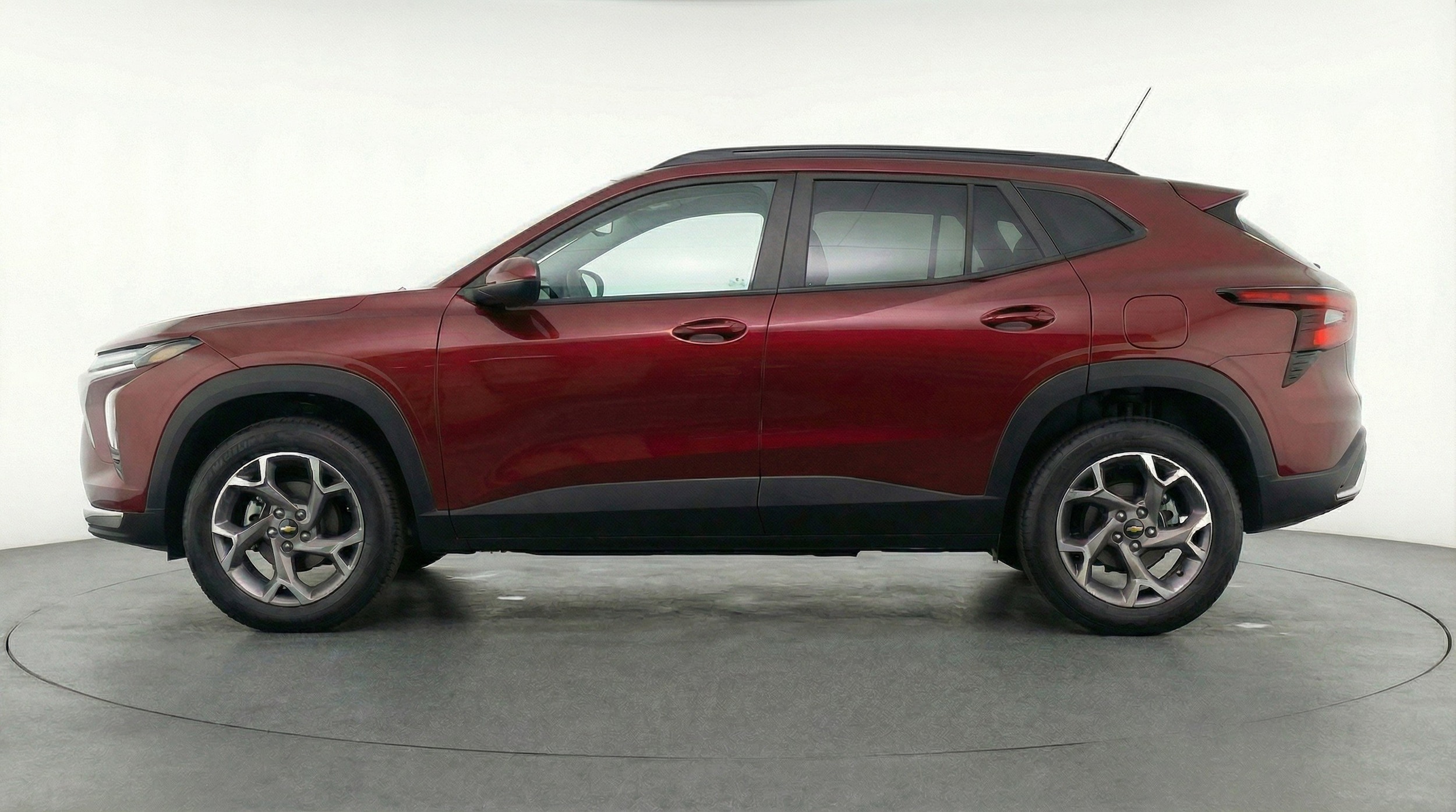 Thumbnail: 2025 Chevrolet Trax - 5