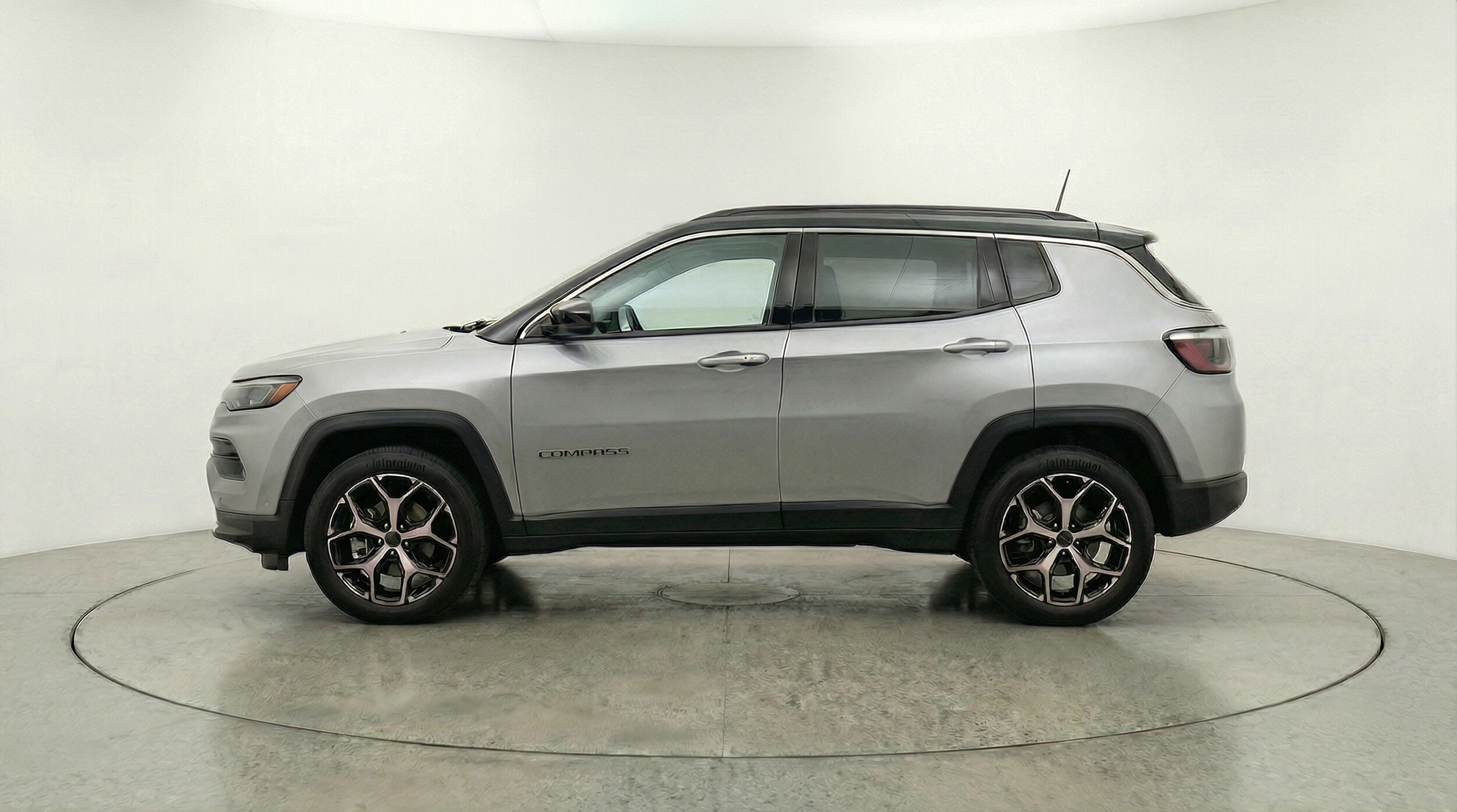 Thumbnail: 2025 Jeep Compass - 4