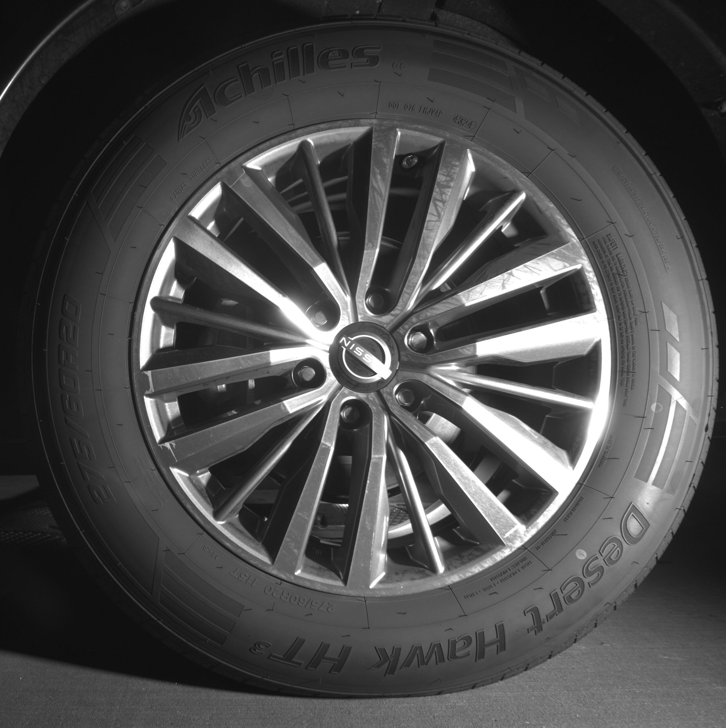 Thumbnail: 2023 Nissan Armada - 14