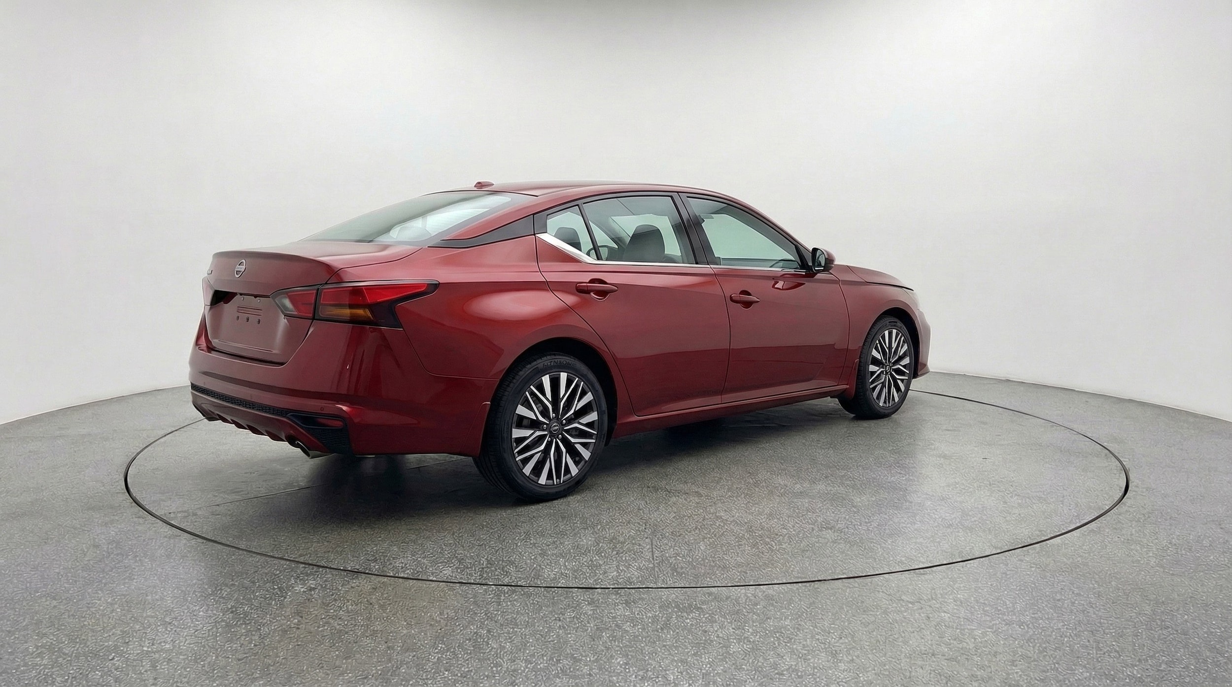 Thumbnail: 2025 Nissan Altima - 9