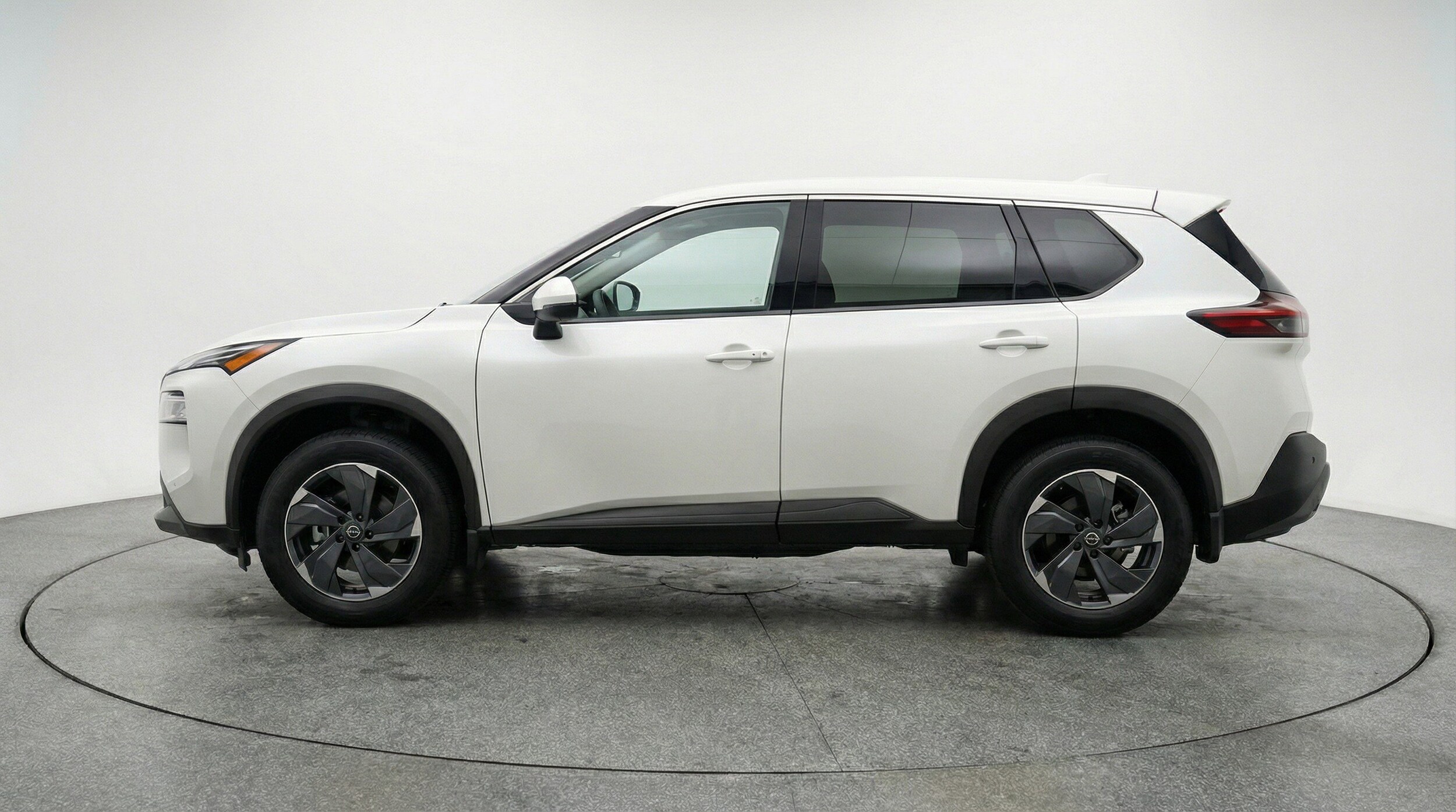 Thumbnail: 2025 Nissan Rogue - 5