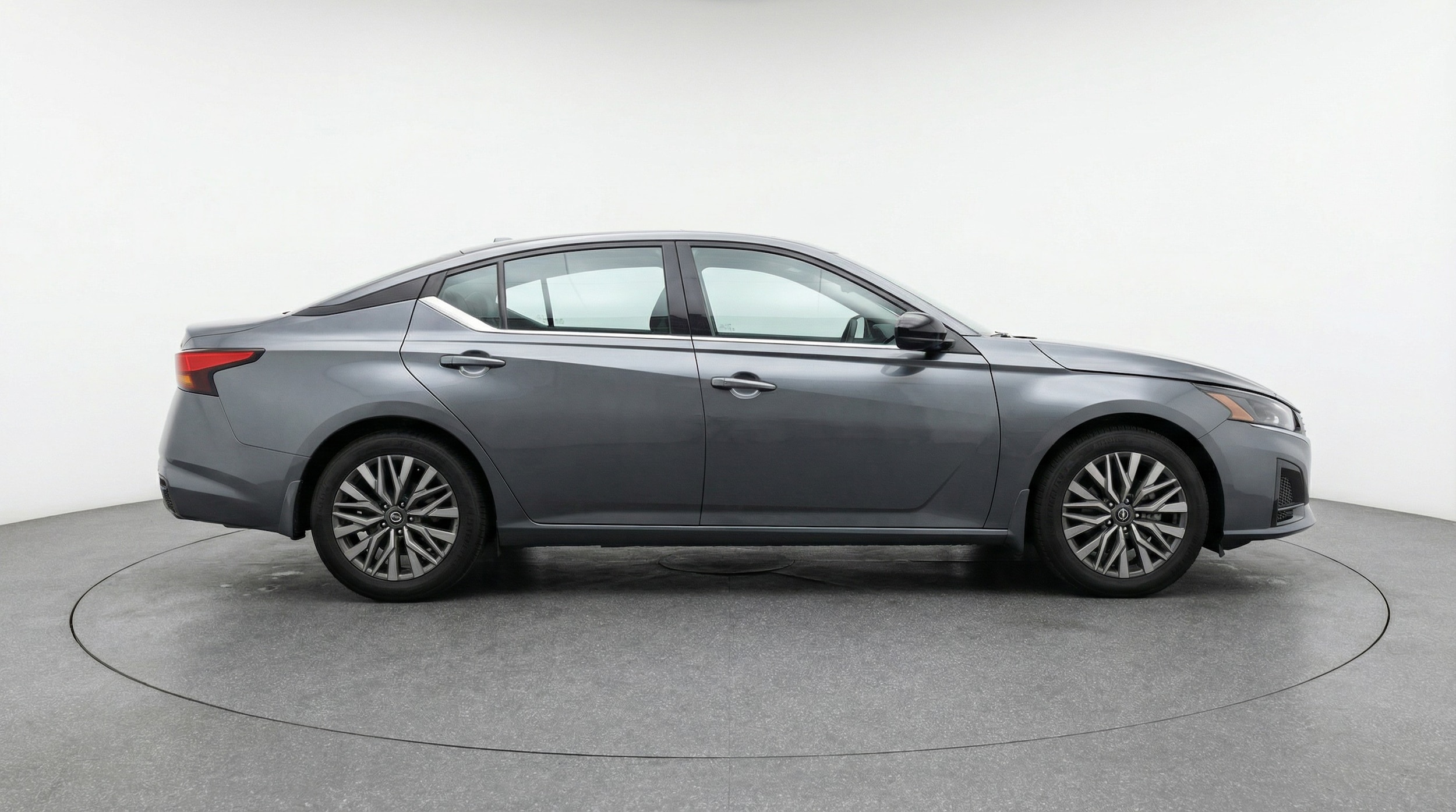 Thumbnail: 2025 Nissan Altima - 8