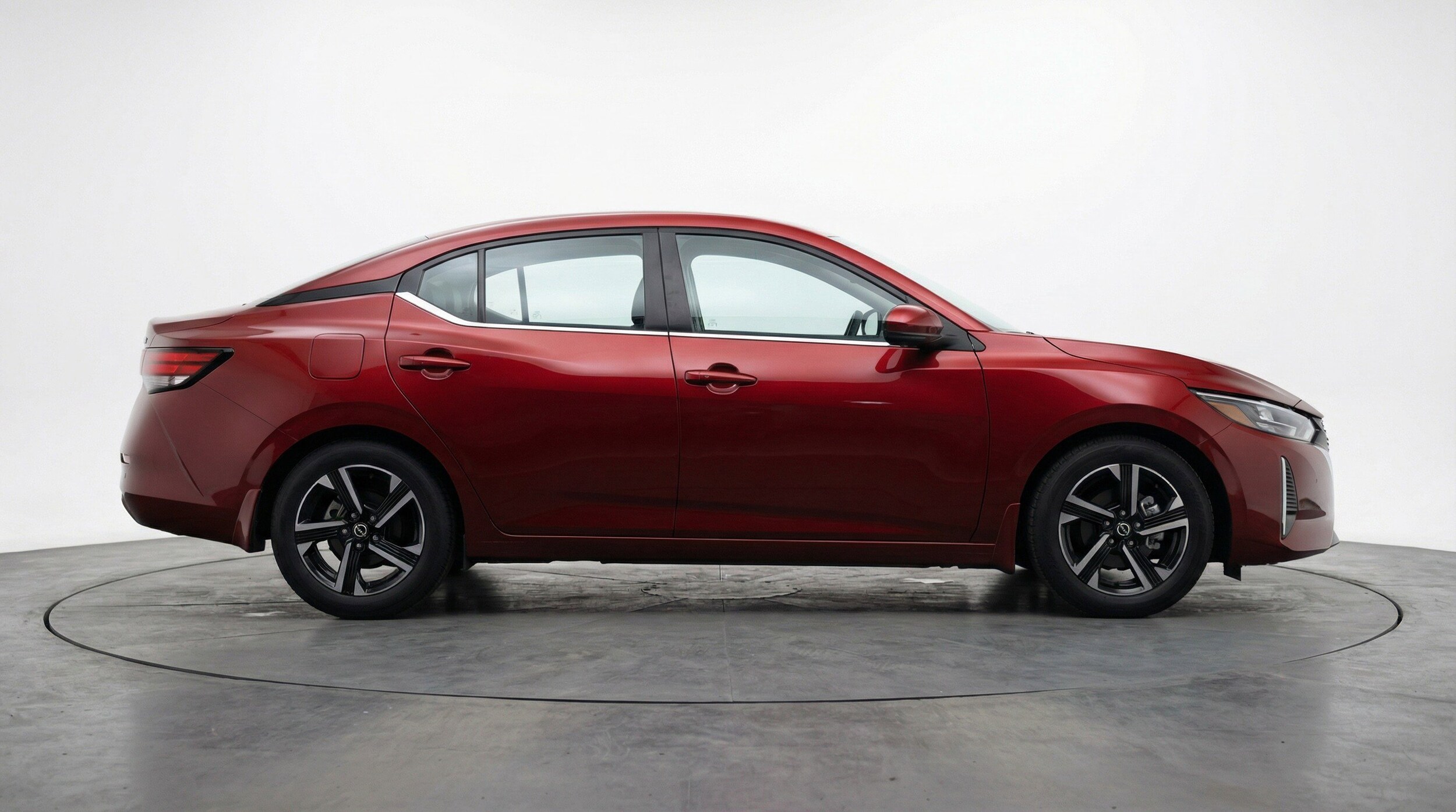 Thumbnail: 2025 Nissan Sentra - 11