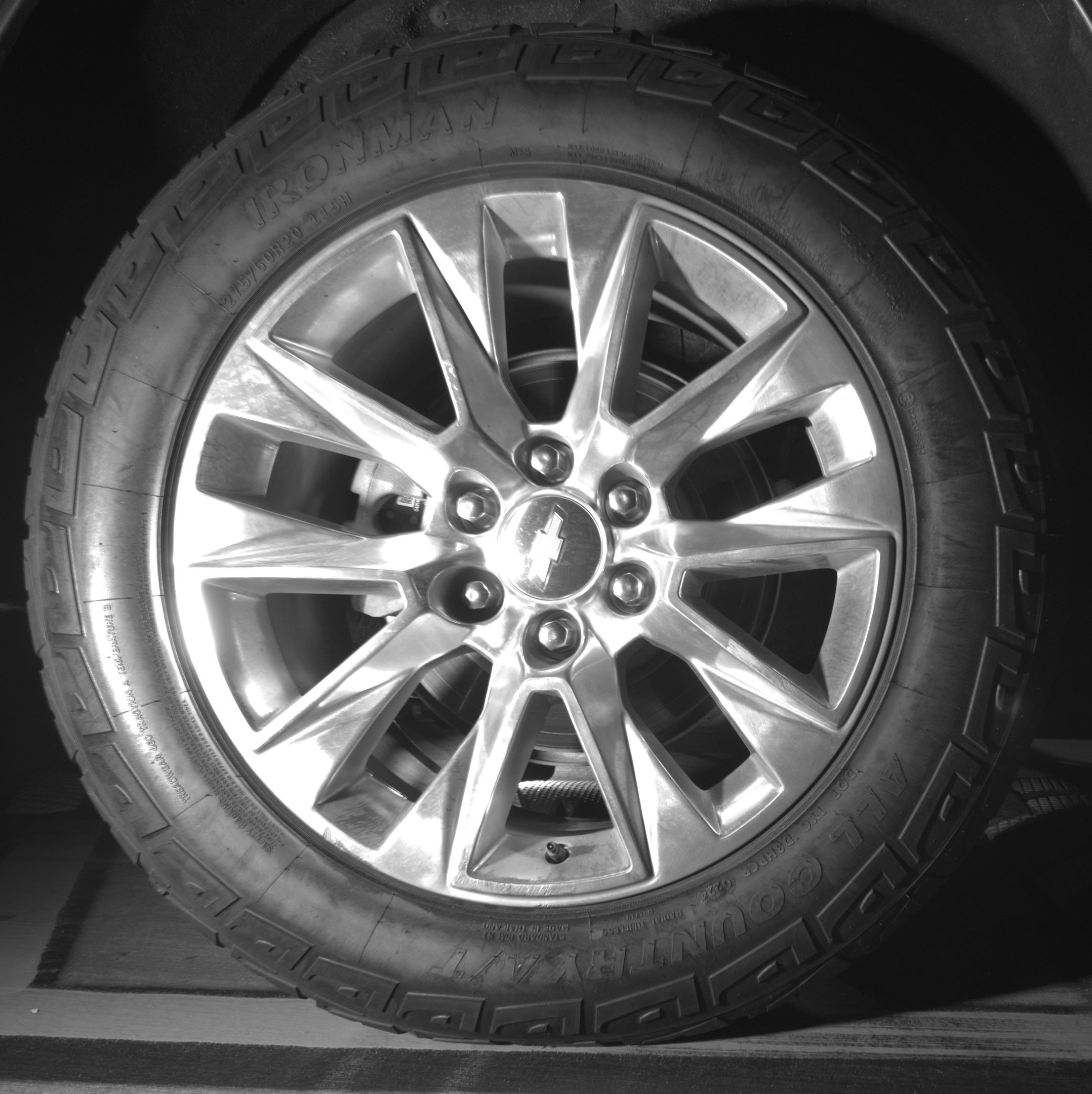 Thumbnail: 2023 Chevrolet Suburban - 15