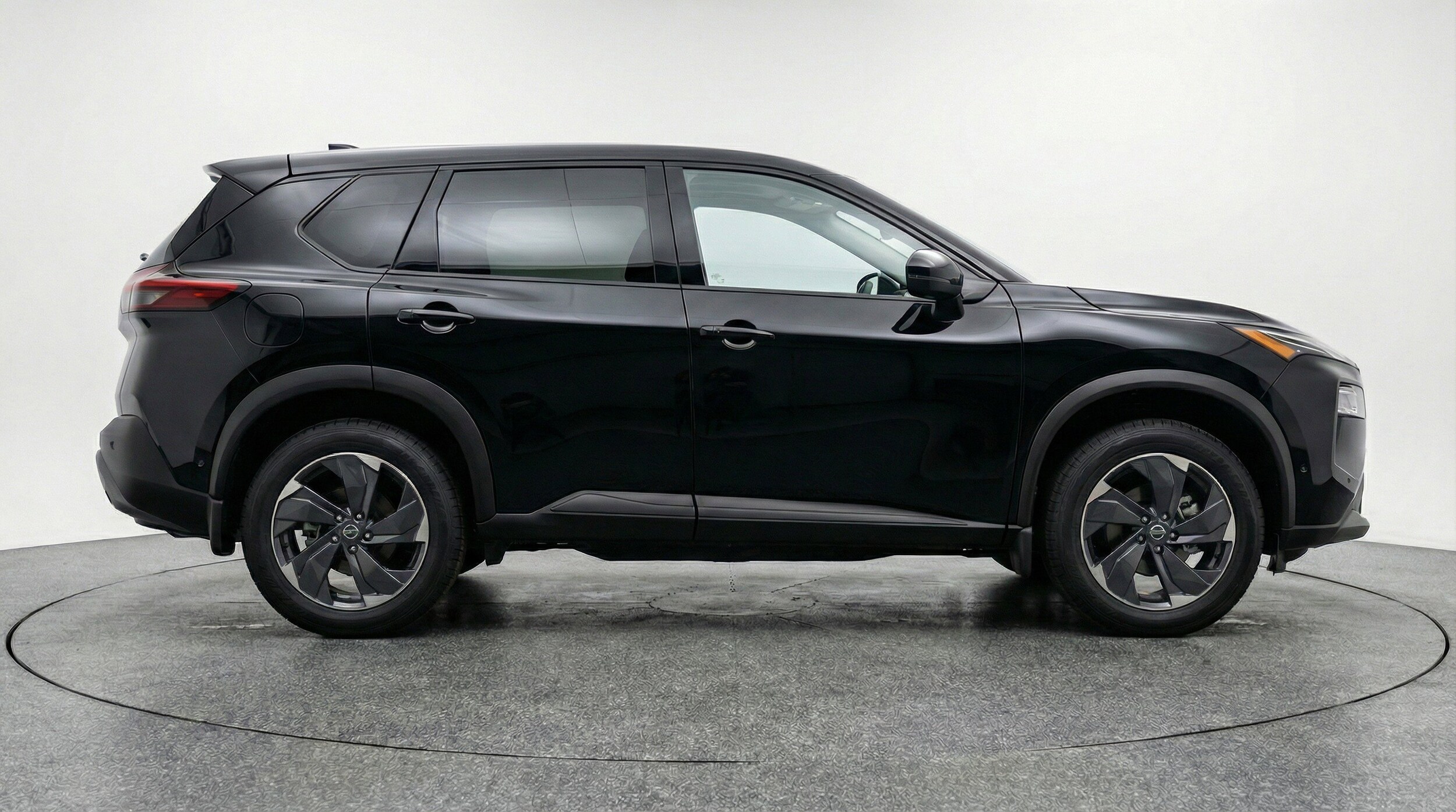 Thumbnail: 2025 Nissan Rogue - 11