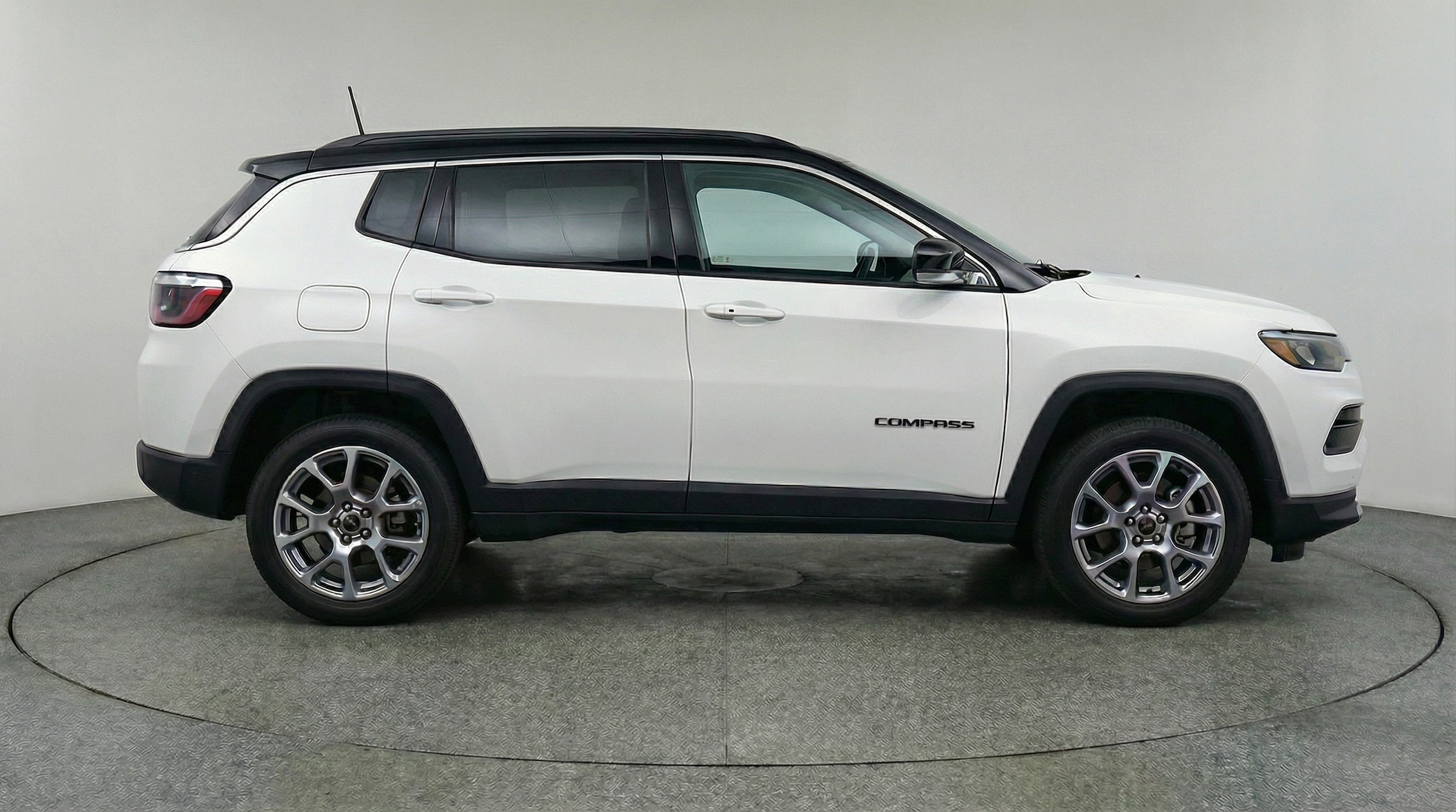 Thumbnail: 2025 Jeep Compass - 8