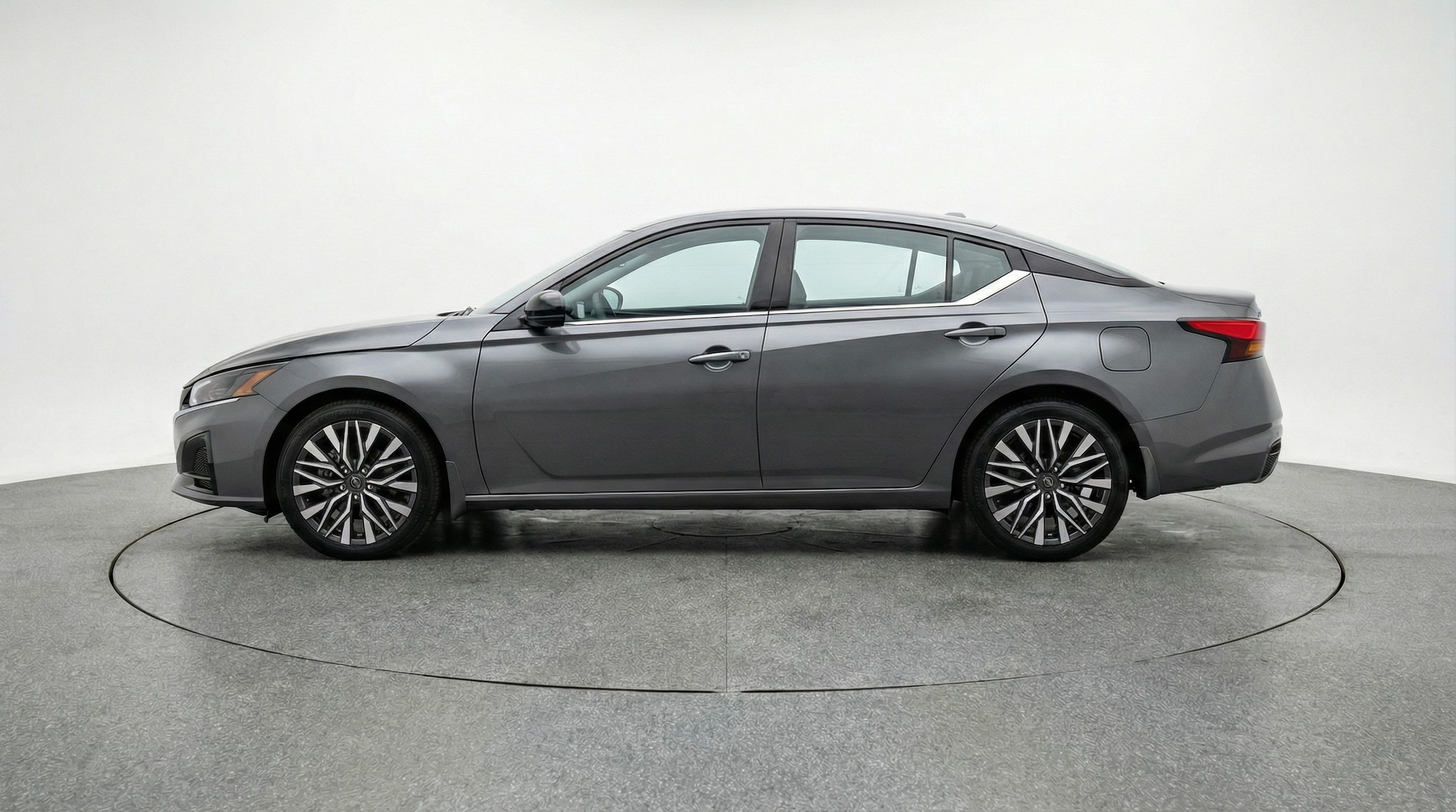 Thumbnail: 2025 Nissan Altima - 4