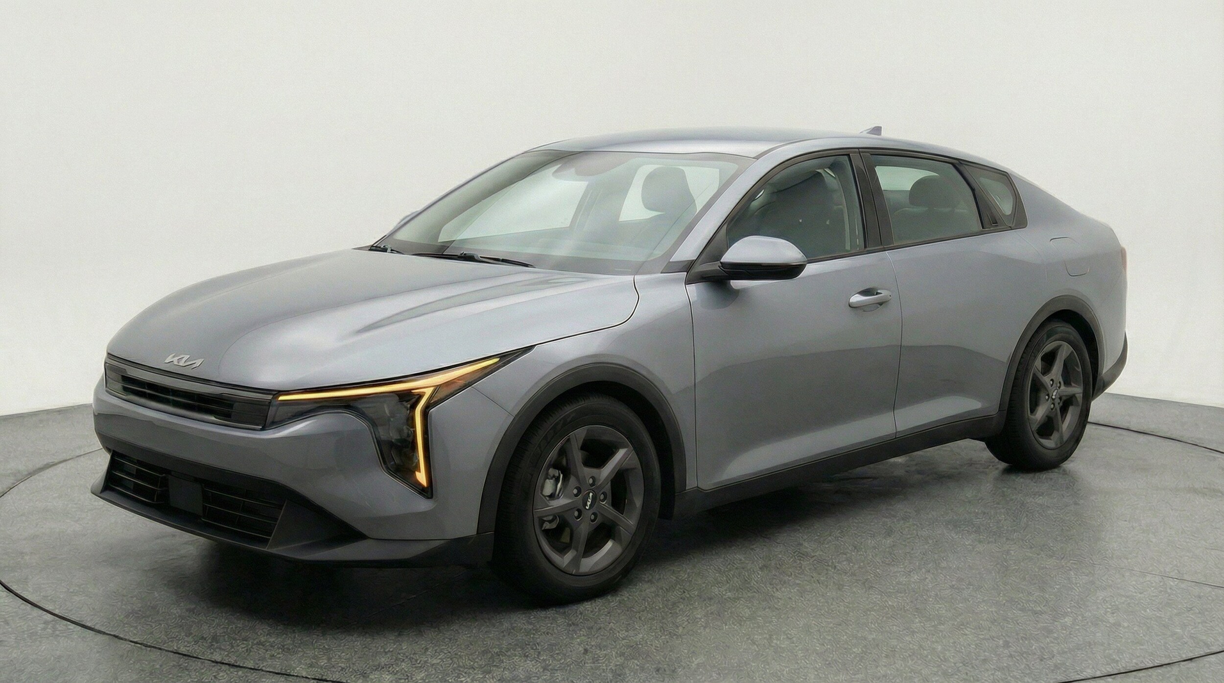 Thumbnail: 2025 Kia K4 - 3
