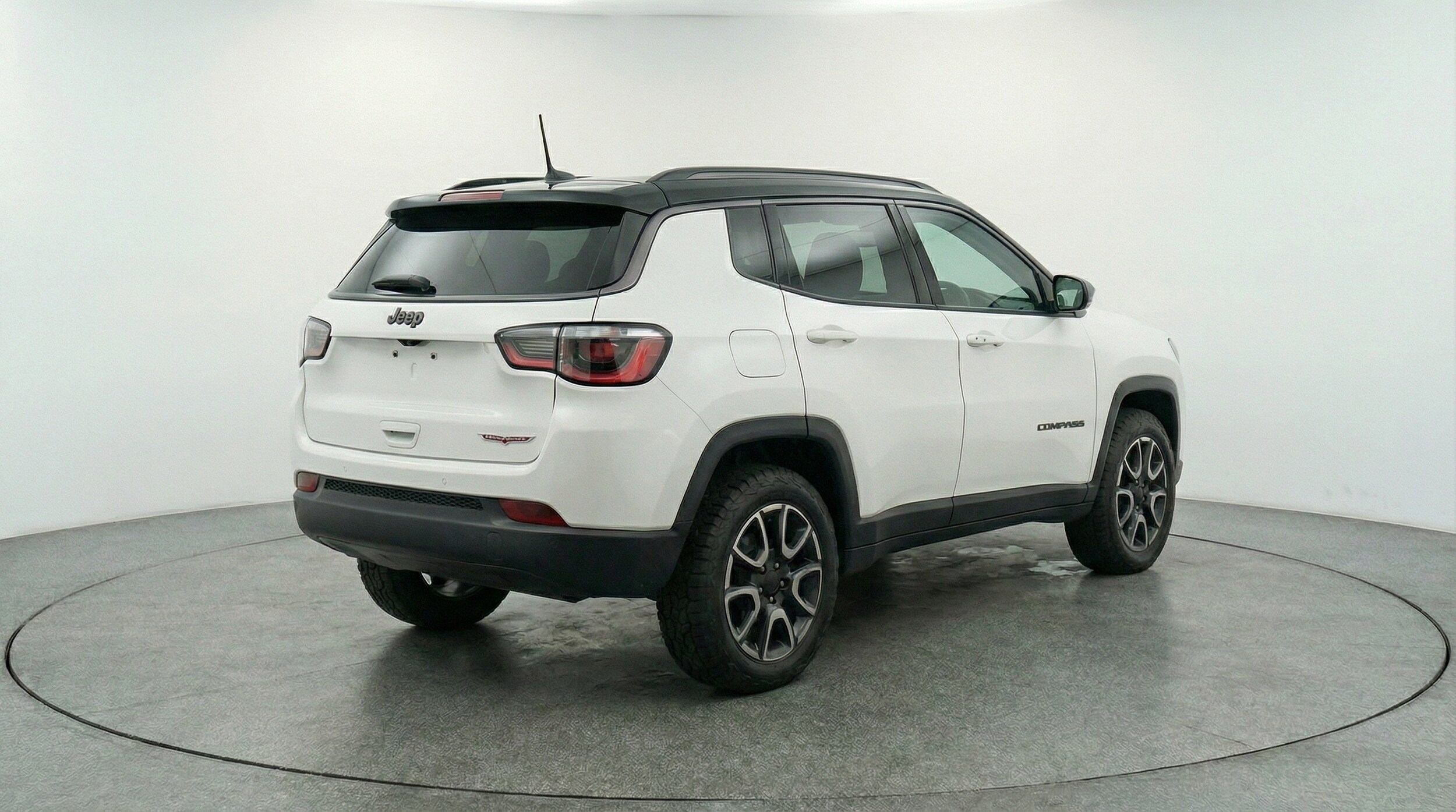 Thumbnail: 2025 Jeep Compass - 9