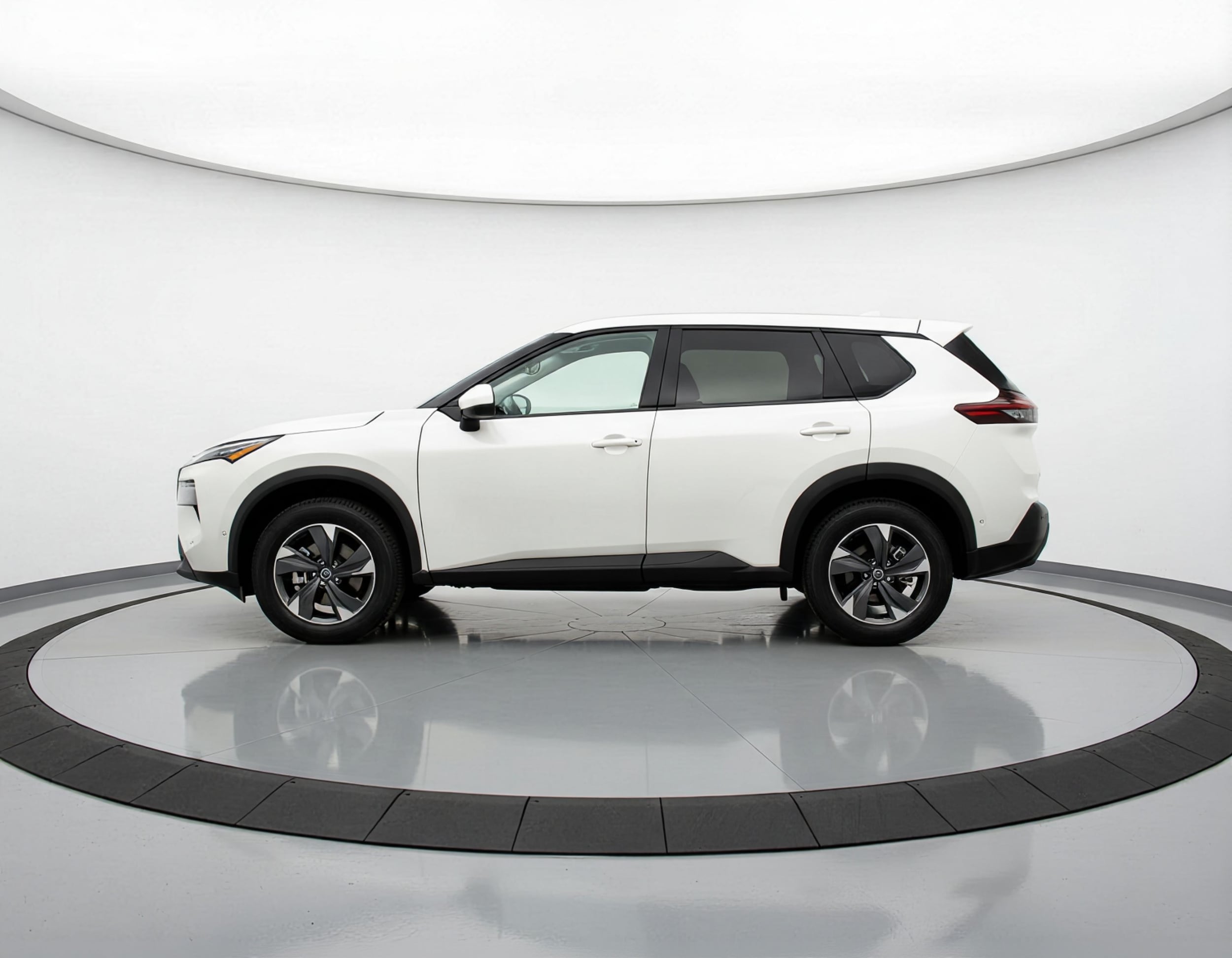 Thumbnail: 2025 Nissan Rogue - 4