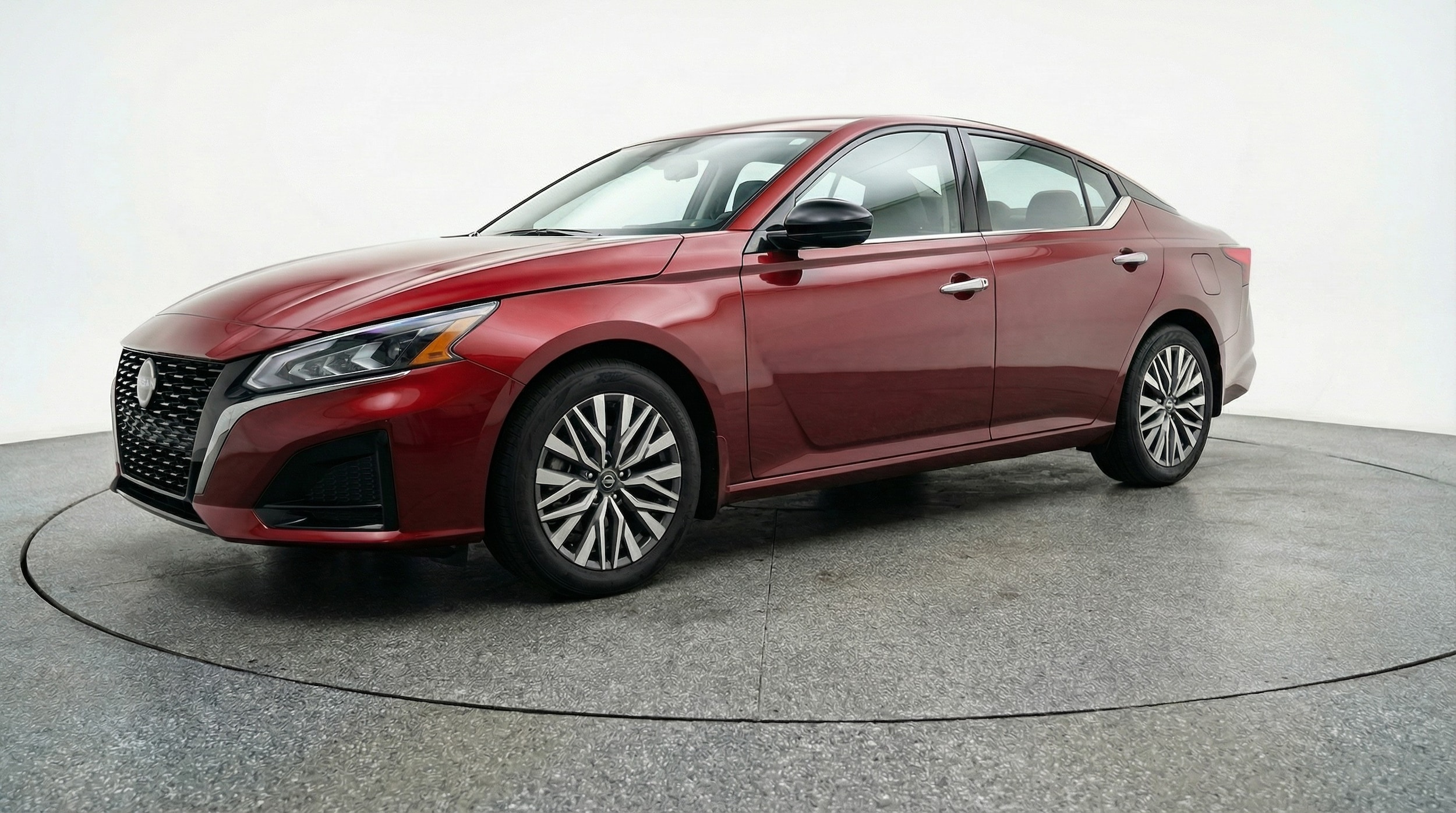 Thumbnail: 2025 Nissan Altima - 3