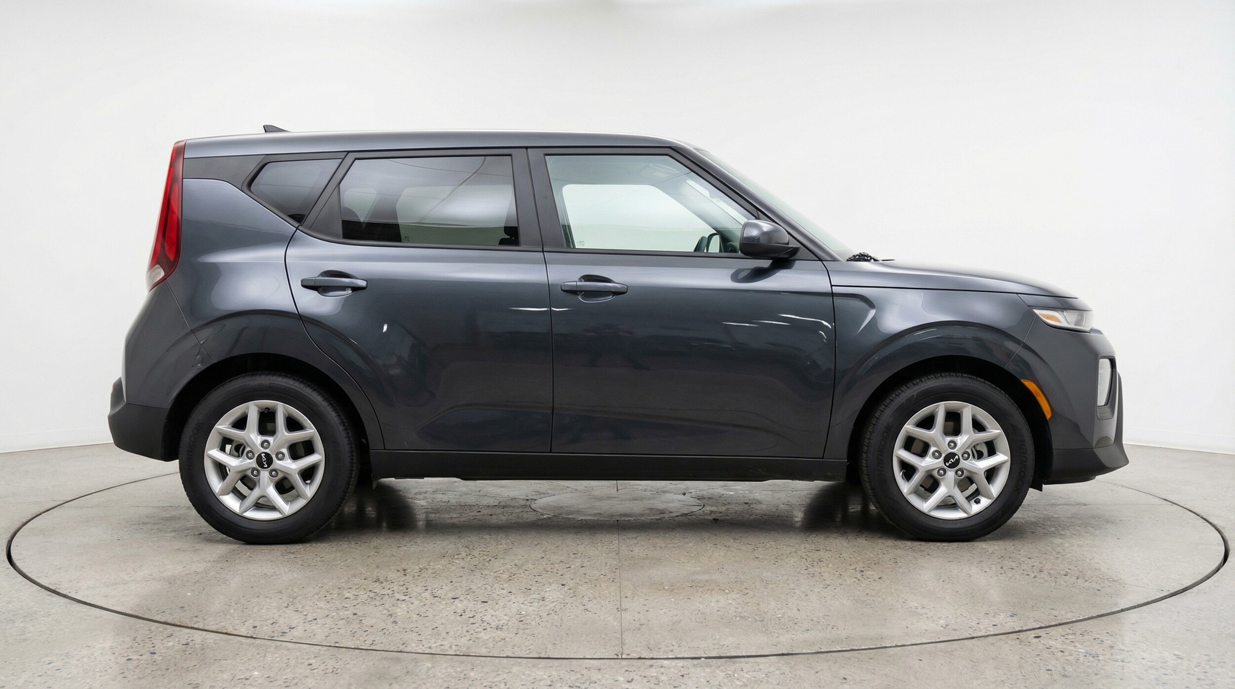 Thumbnail: 2025 Kia Soul - 8