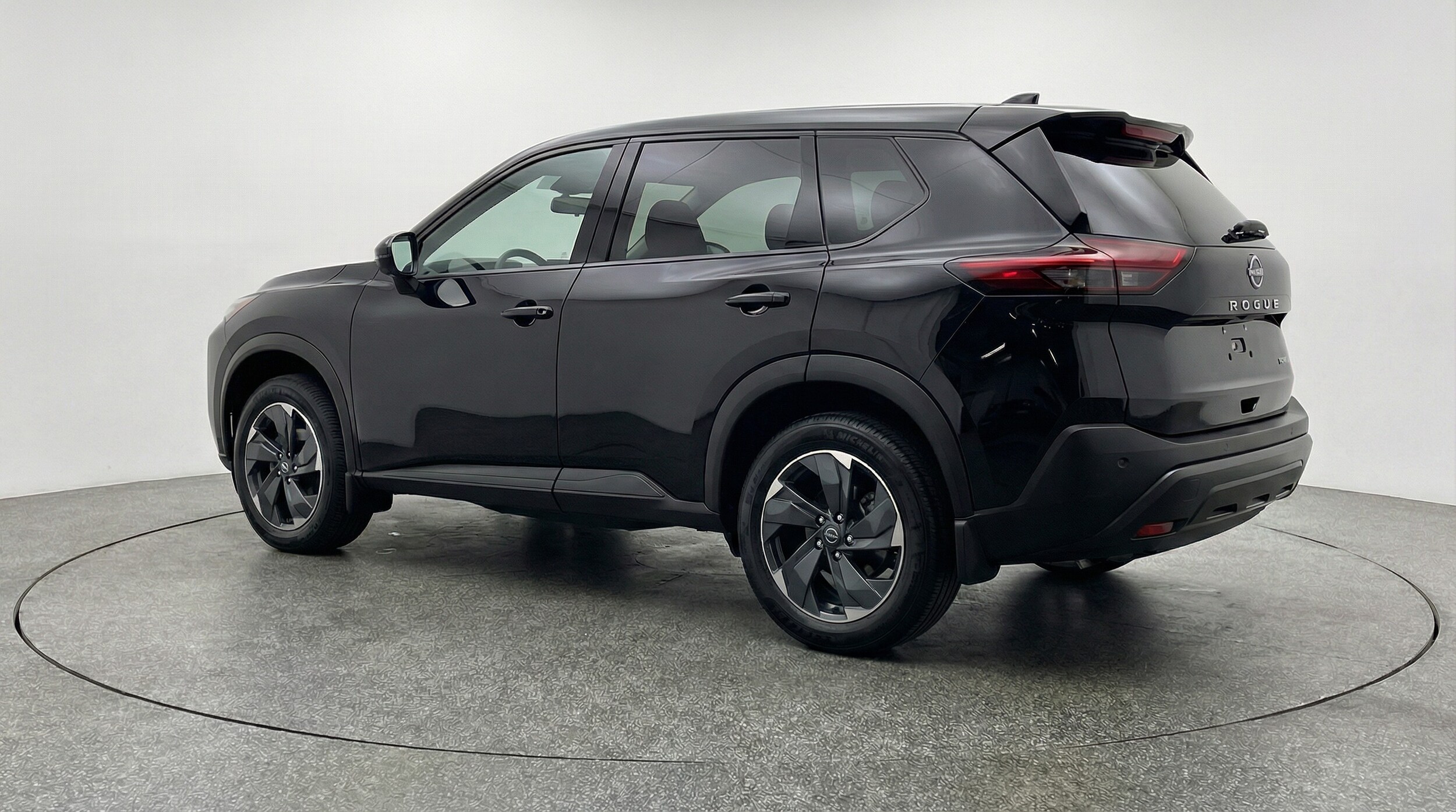 Thumbnail: 2025 Nissan Rogue - 5