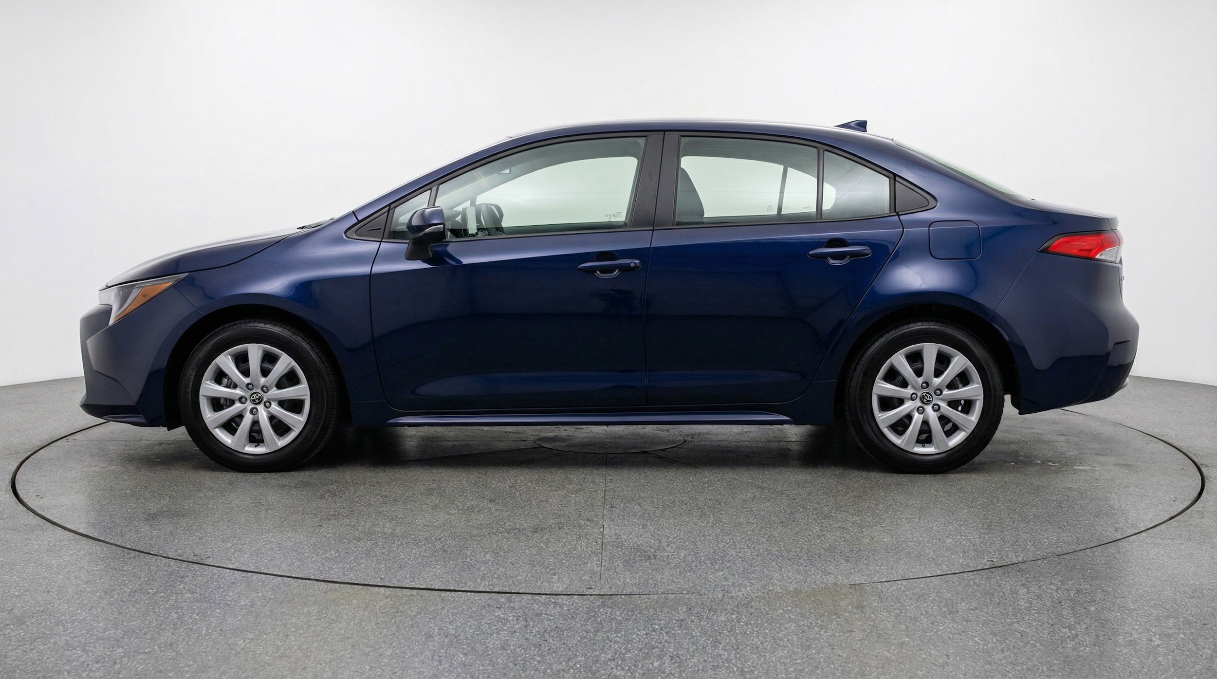 Thumbnail: 2025 Toyota Corolla - 5