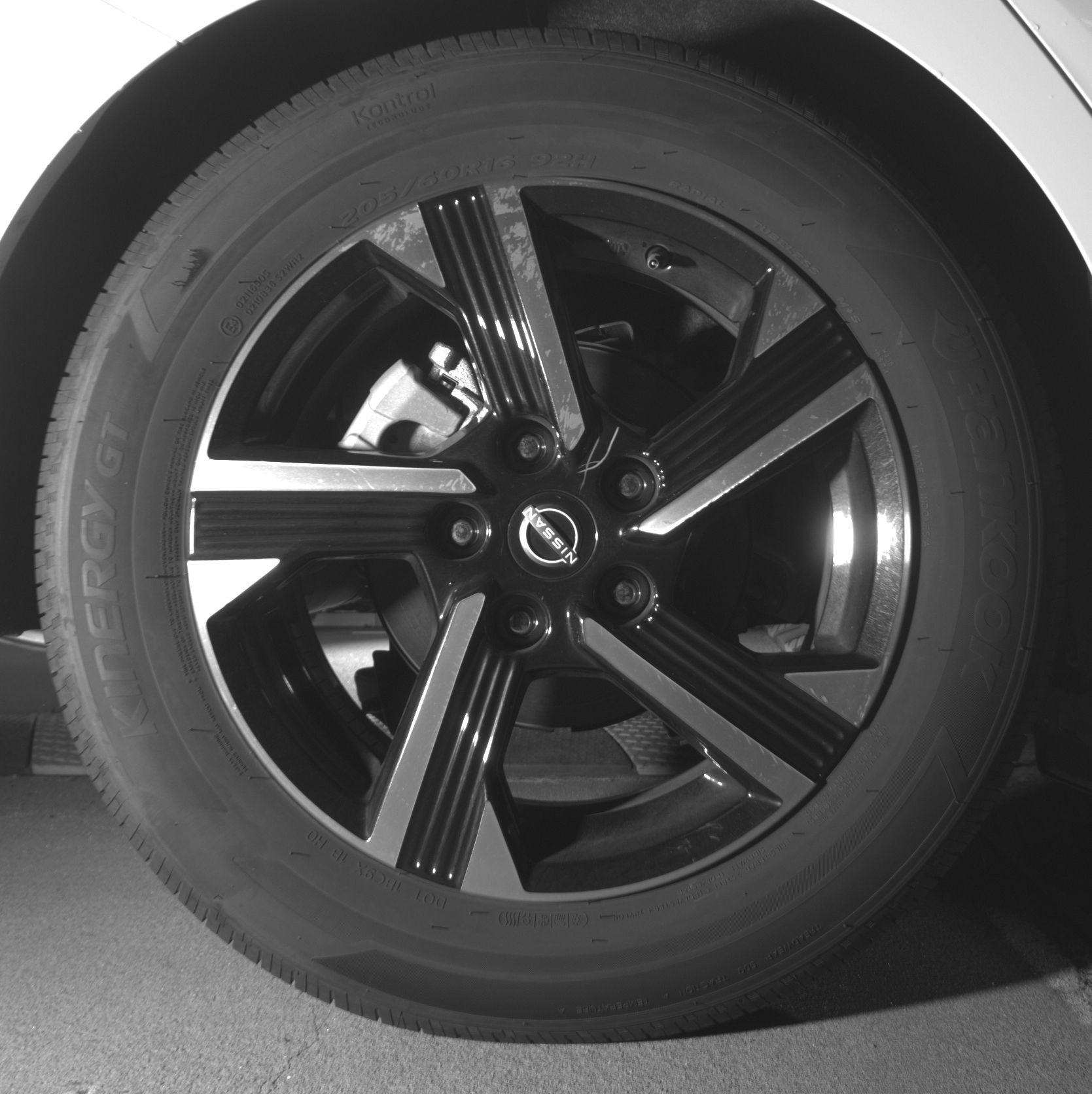 Thumbnail: 2025 Nissan Sentra - 12