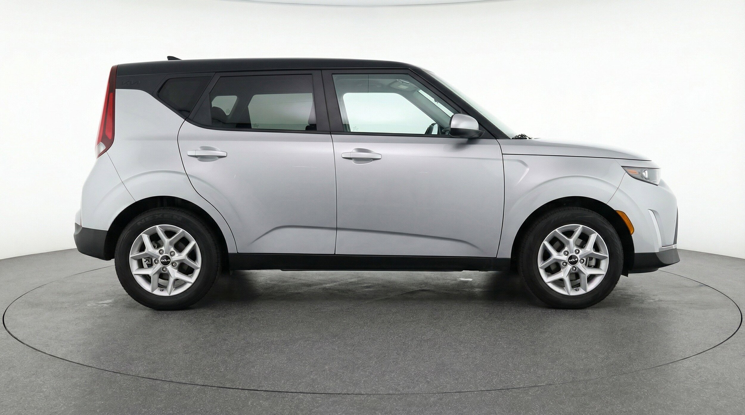 Thumbnail: 2025 Kia Soul - 11