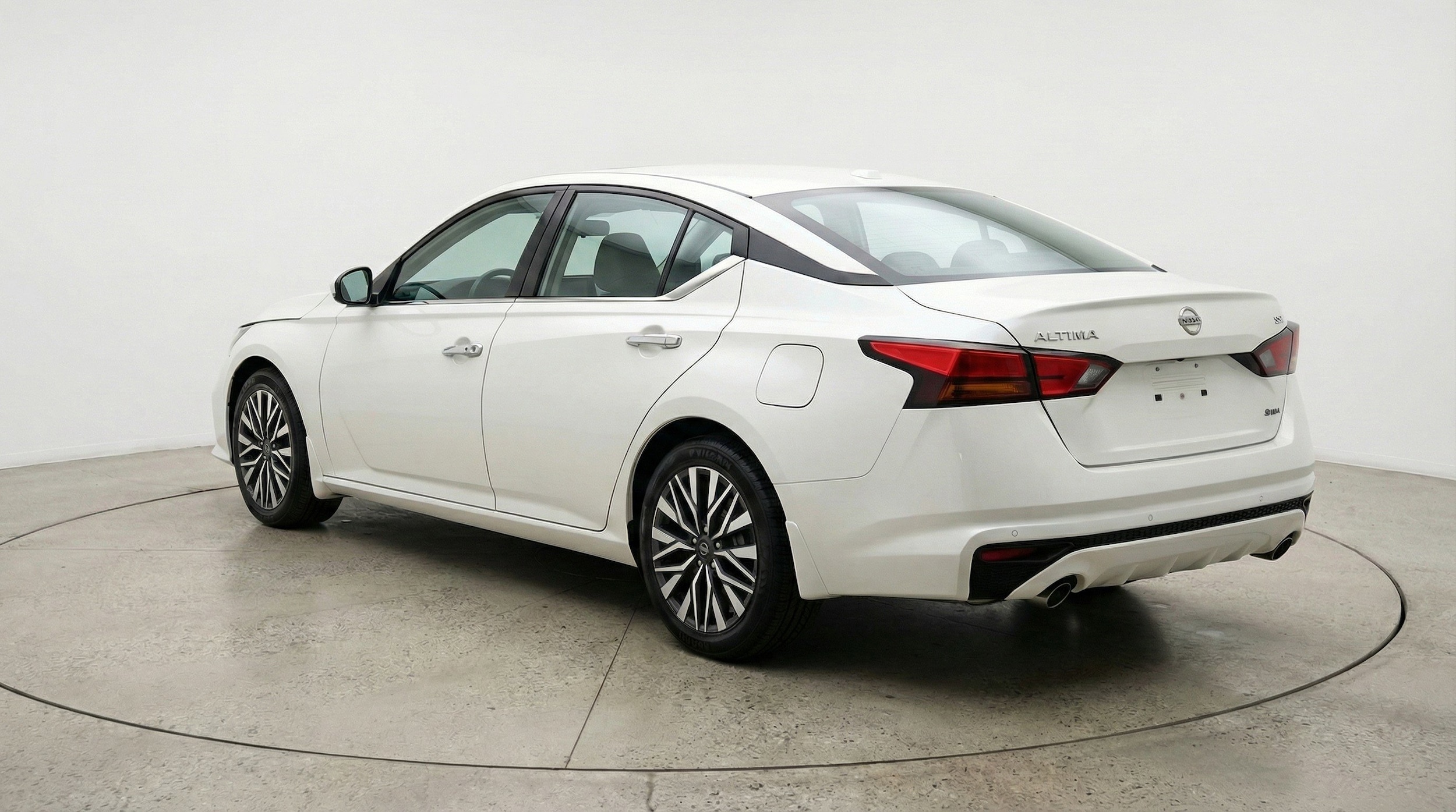 Thumbnail: 2025 Nissan Altima - 6