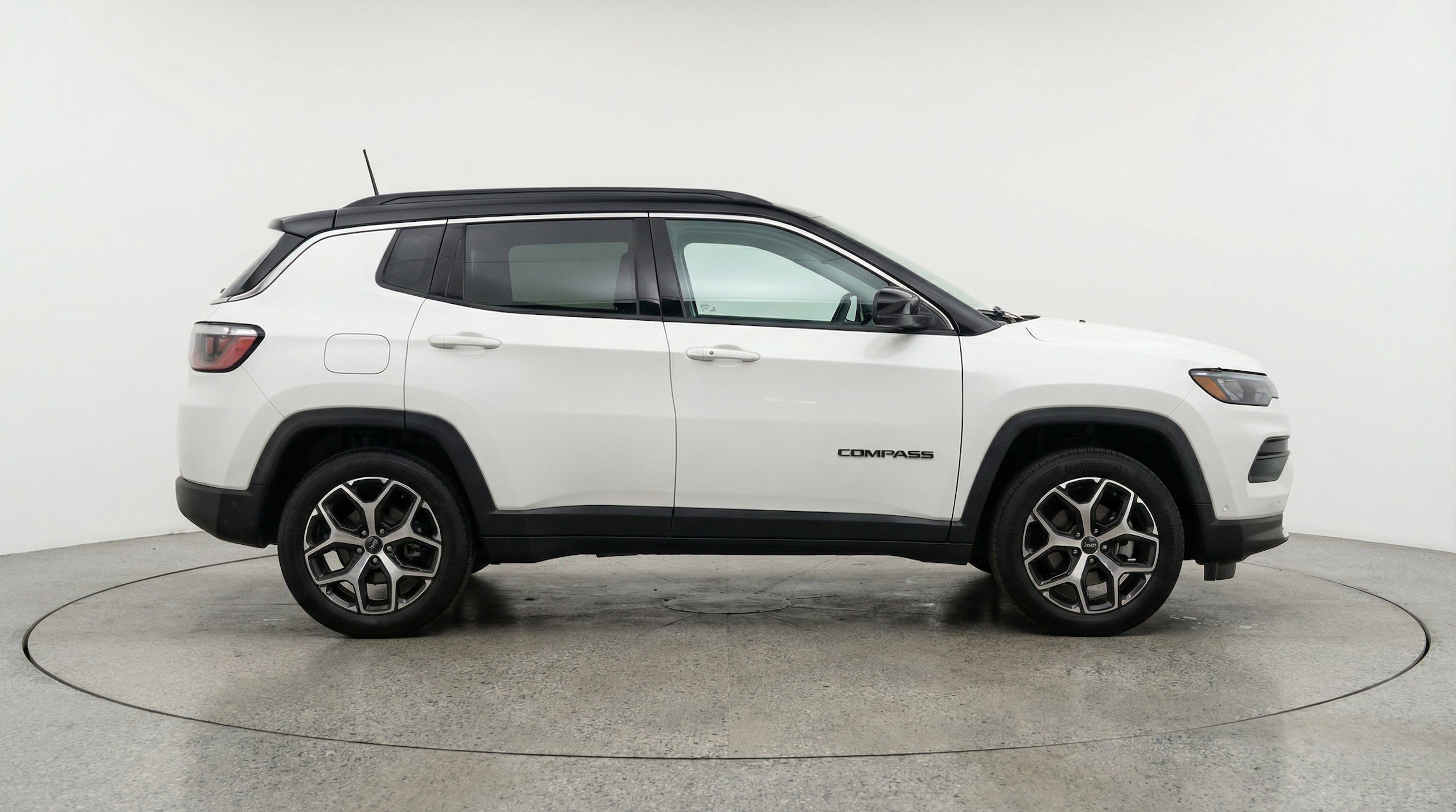 Thumbnail: 2025 Jeep Compass - 11