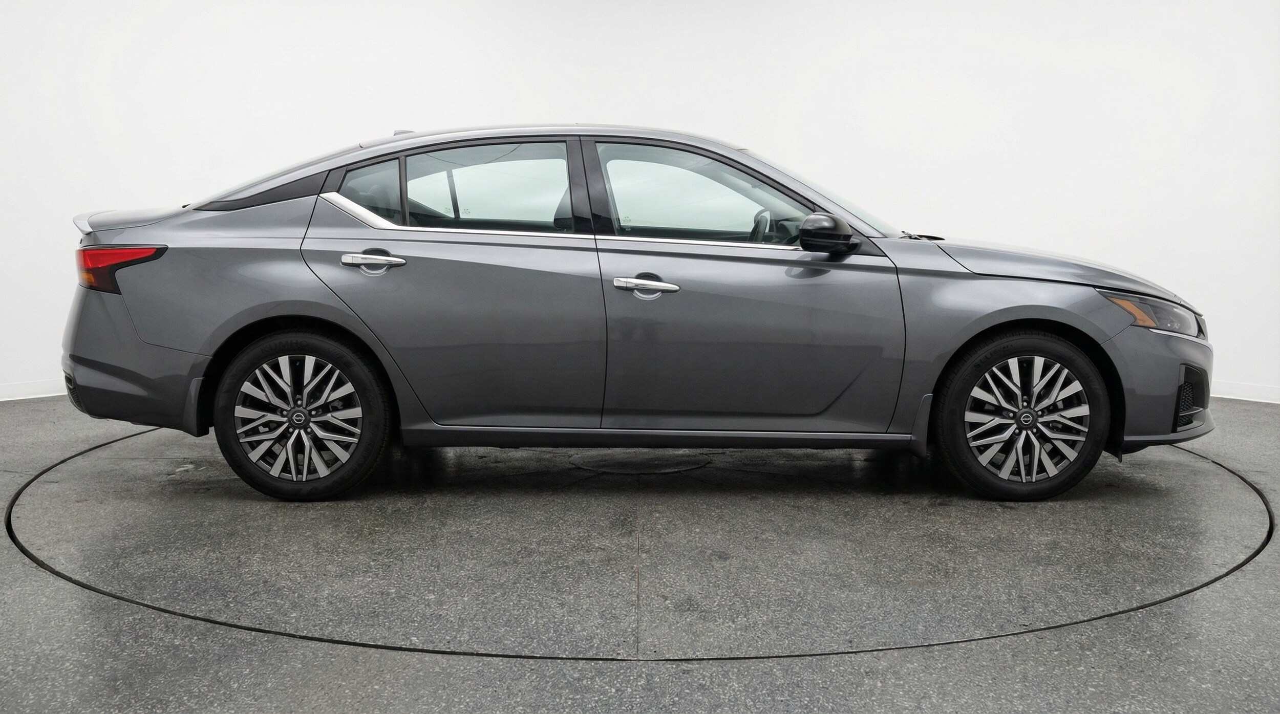 Thumbnail: 2025 Nissan Altima - 8