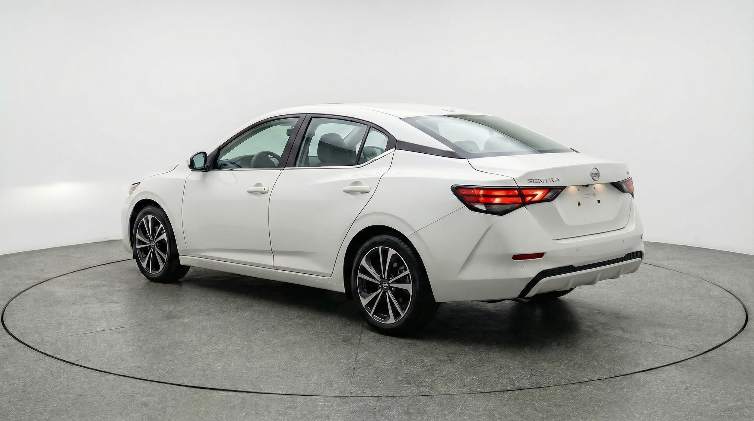 Thumbnail: 2025 Nissan Sentra - 5