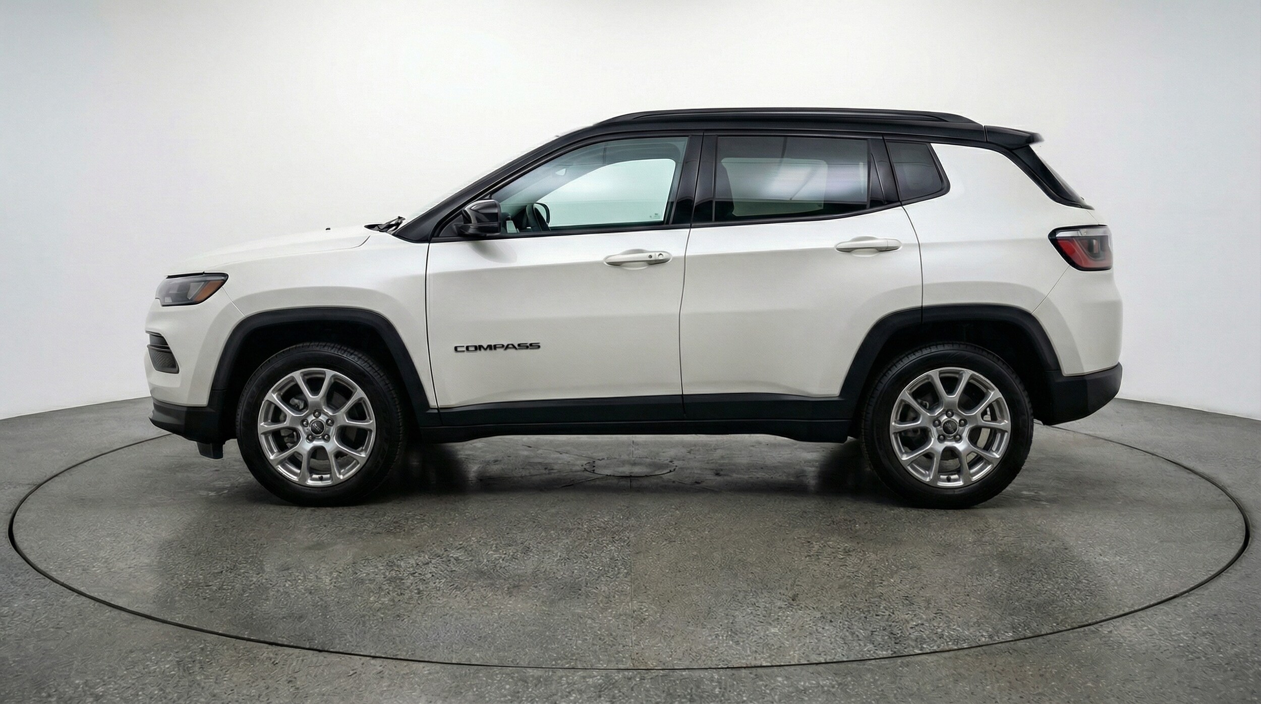 Thumbnail: 2025 Jeep Compass - 4