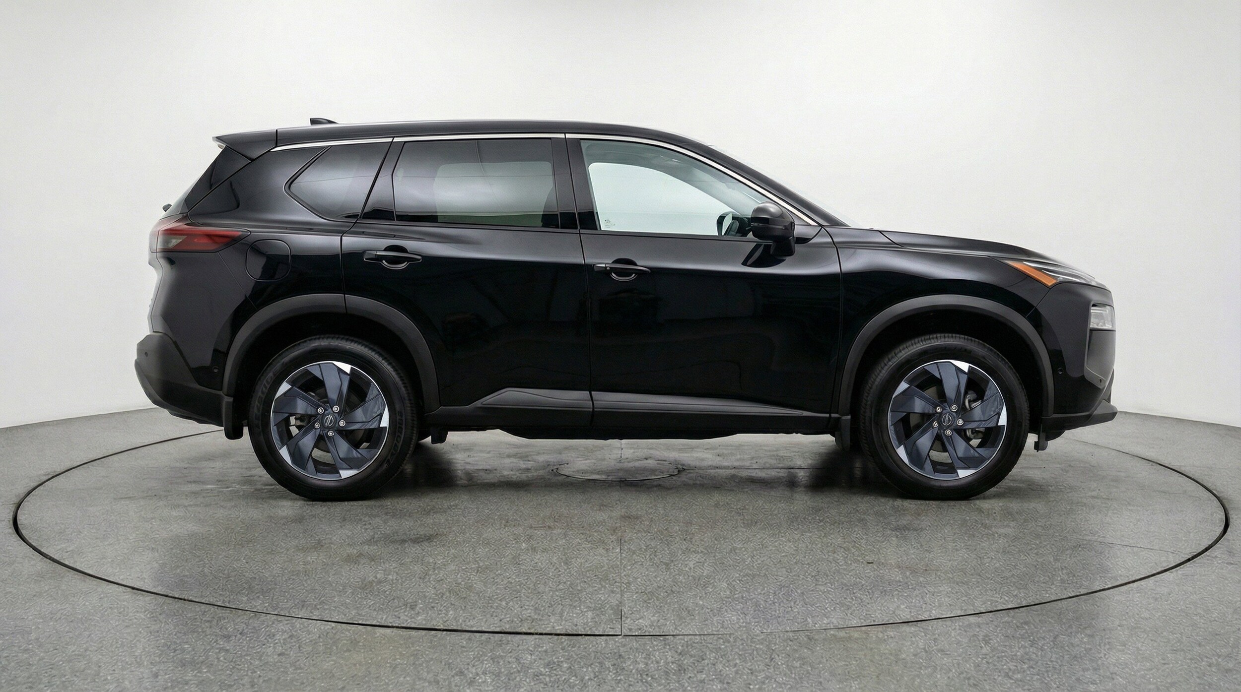 Thumbnail: 2025 Nissan Rogue - 11