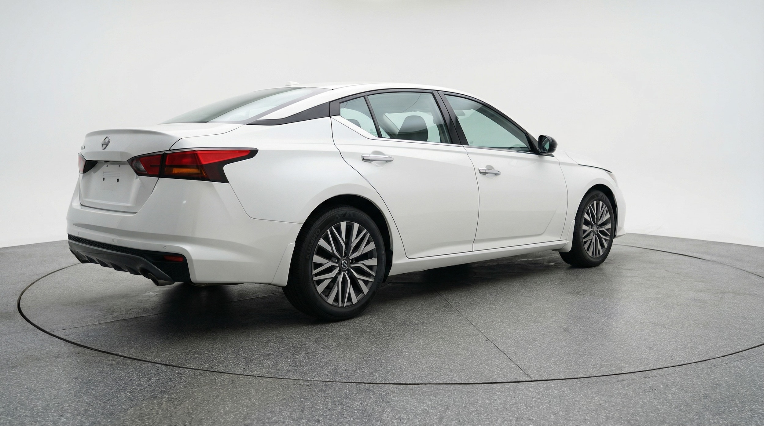 Thumbnail: 2025 Nissan Altima - 7